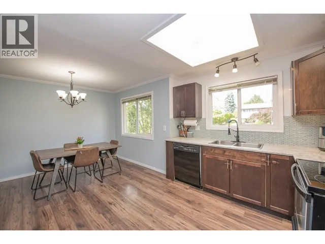 2104 20 AVENUE, Vernon 4
