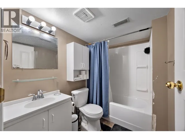 2277 TURNBERRY PLACE, Kamloops 2
