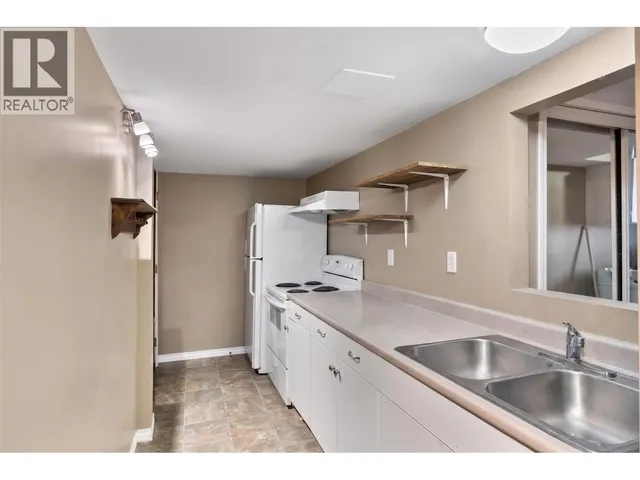 2277 TURNBERRY PLACE, Kamloops 4
