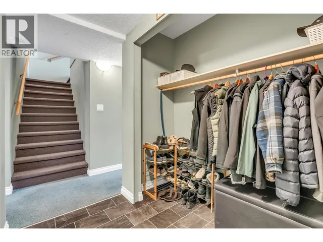 2494 CORNWALL DRIVE, Penticton 2