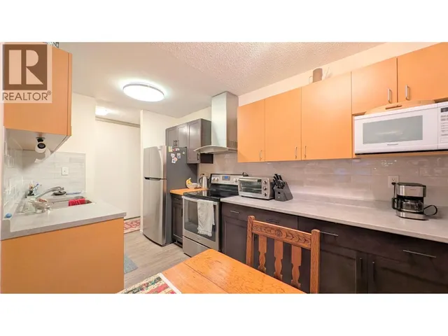 1203 - 2015 2ND STREET NORTH, Cranbrook 4