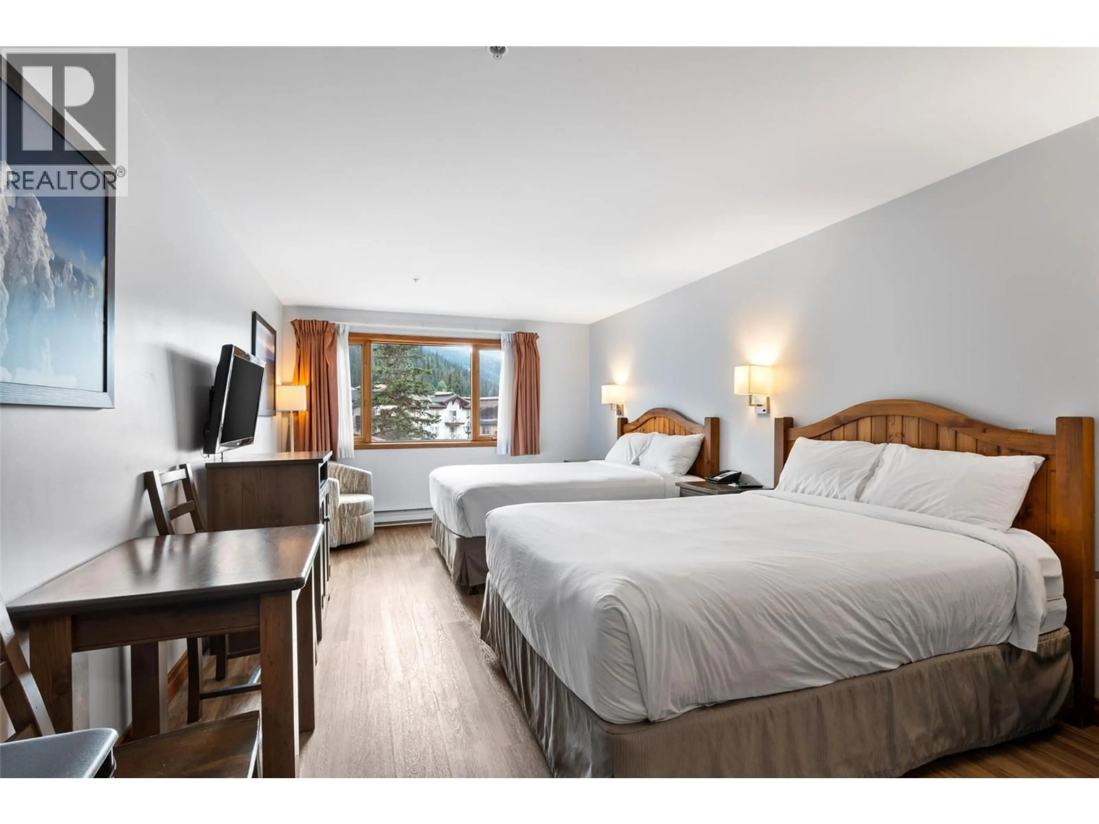 A pic of a room for 238/240 - 3220 VILLAGE WAY, Sun Peaks British Columbia V0E5N0