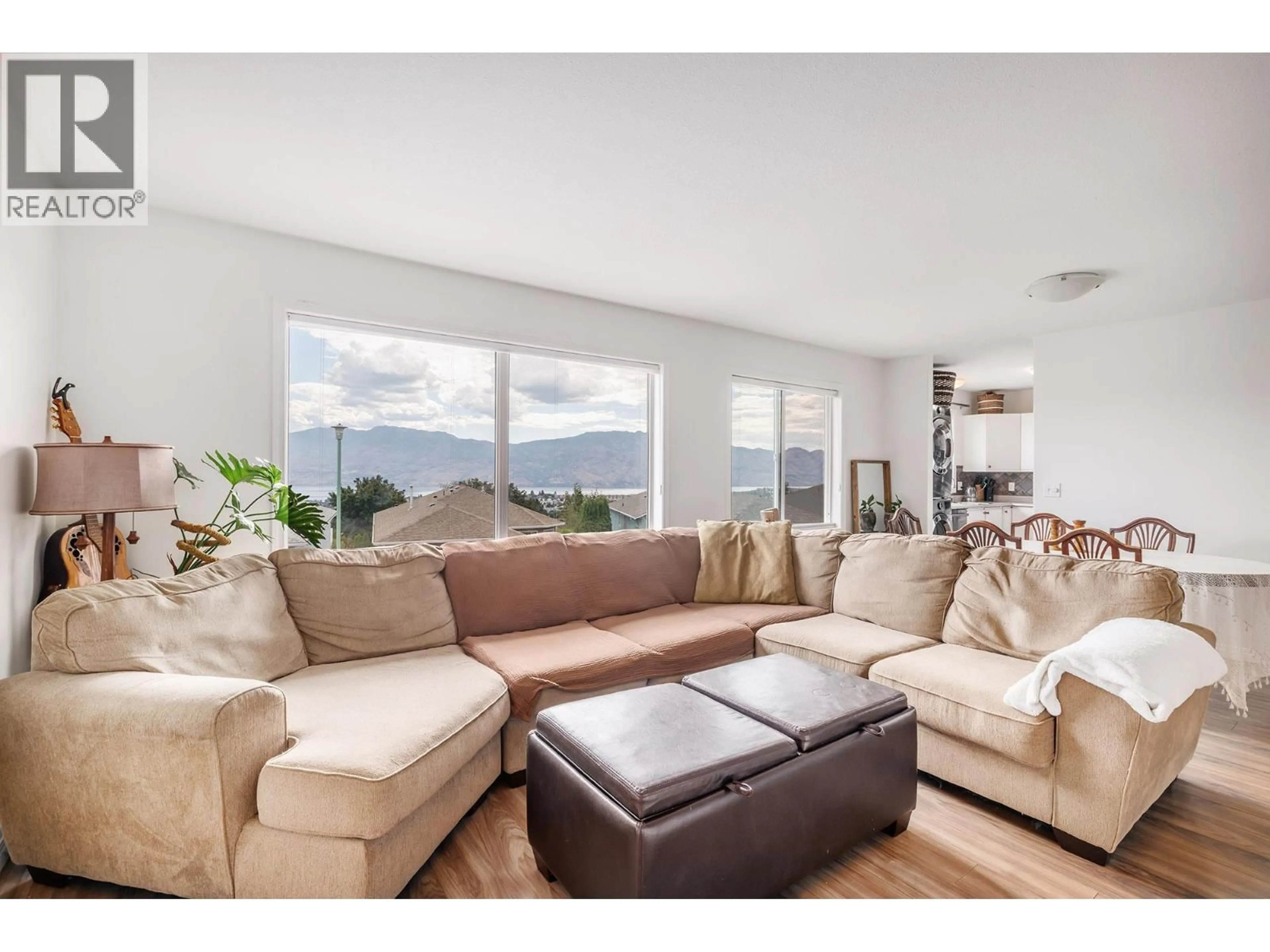 Living room with furniture, unknown for 328 - 2440 OLD OKANAGAN HIGHWAY, West Kelowna British Columbia V4T1X6