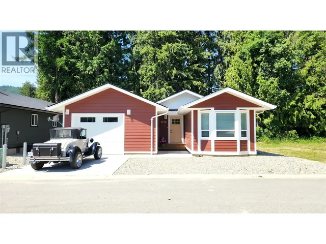 1134 HAWTHORN ROW, Sicamous 2