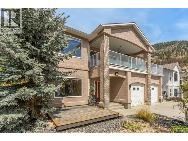 5220 SUTHERLAND ROAD, Peachland 3