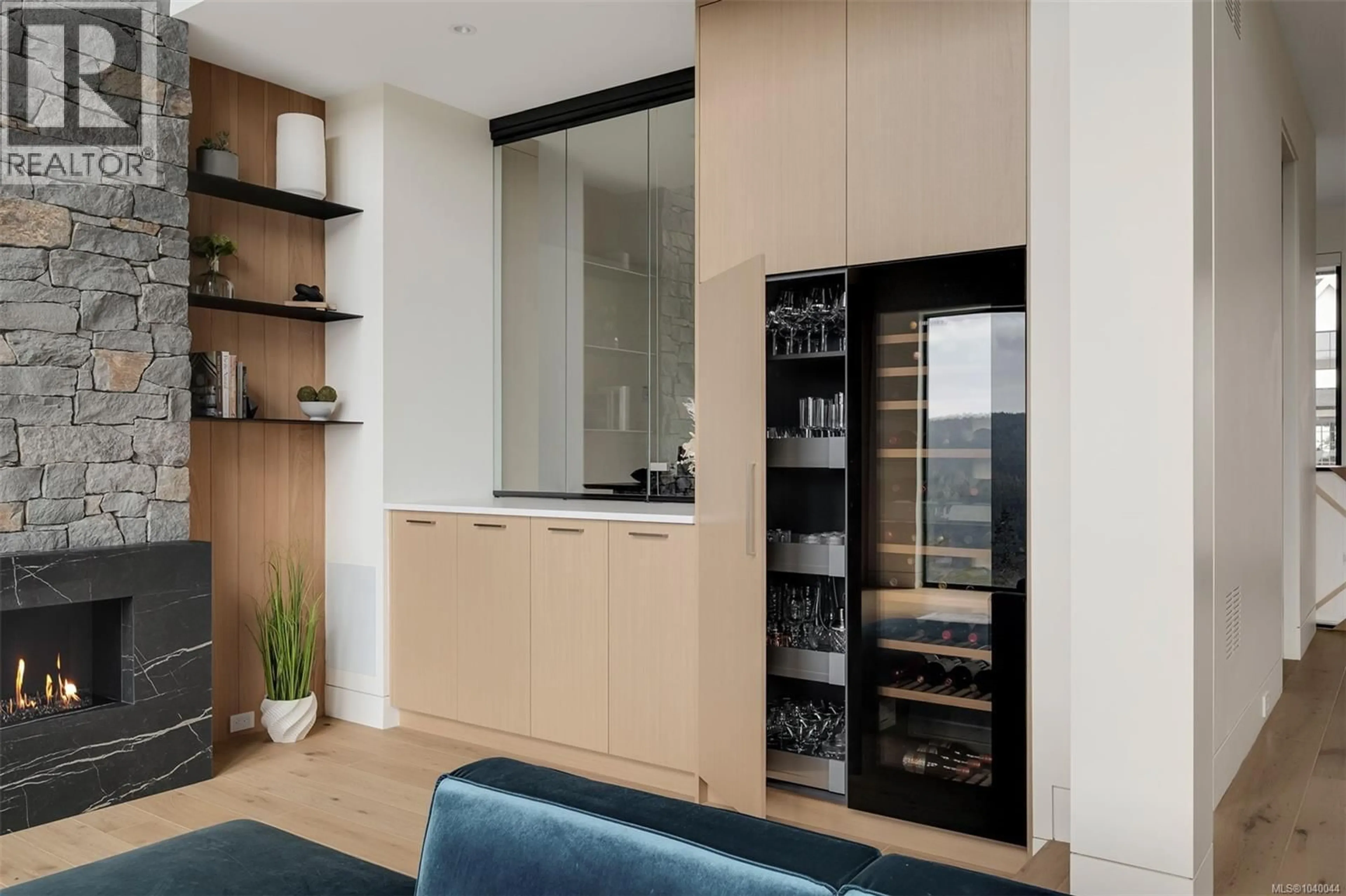 Contemporary kitchen, unknown for 2029 PINEHURST TERRACE, Langford British Columbia V9B3S3