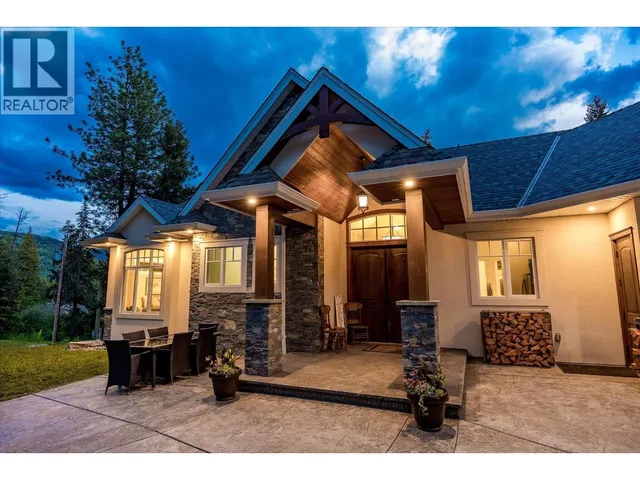 7844 CHEW ROAD, Vernon 2