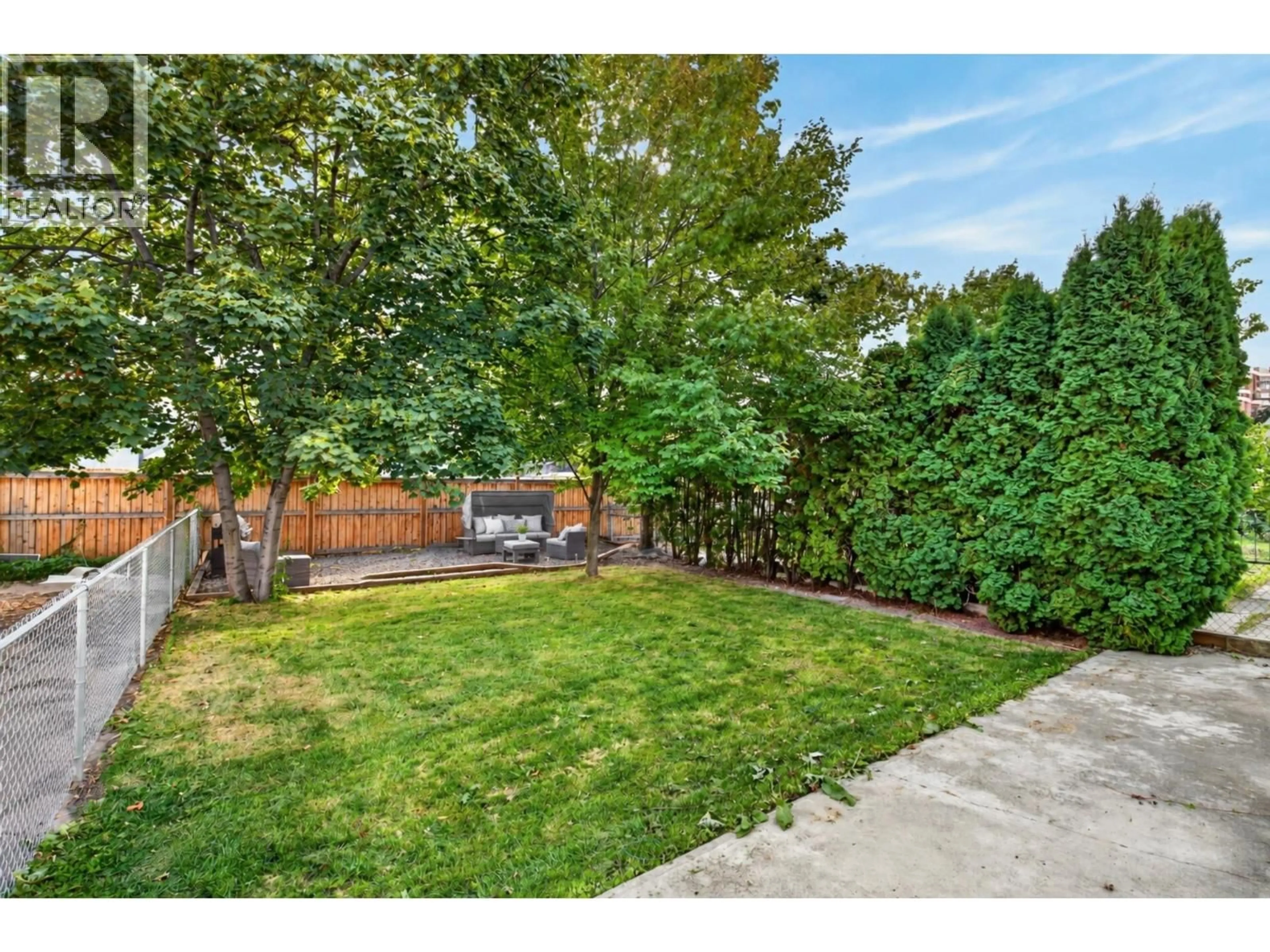 Unknown for 1387 GORDON DRIVE, Kelowna British Columbia V1Y3E9