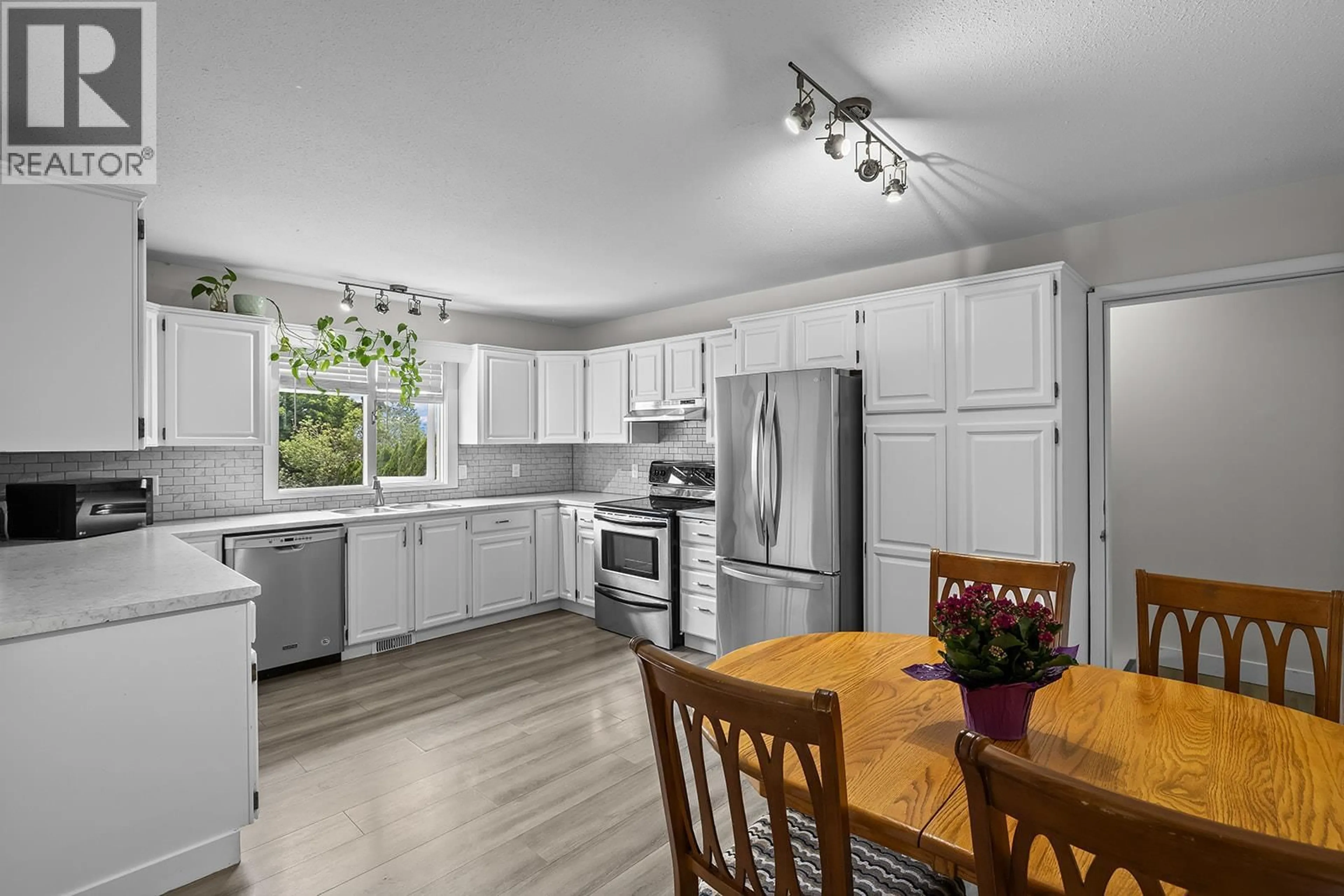 Open concept kitchen, unknown for 3463 LOGAN ROAD, West Kelowna British Columbia V4T1N6