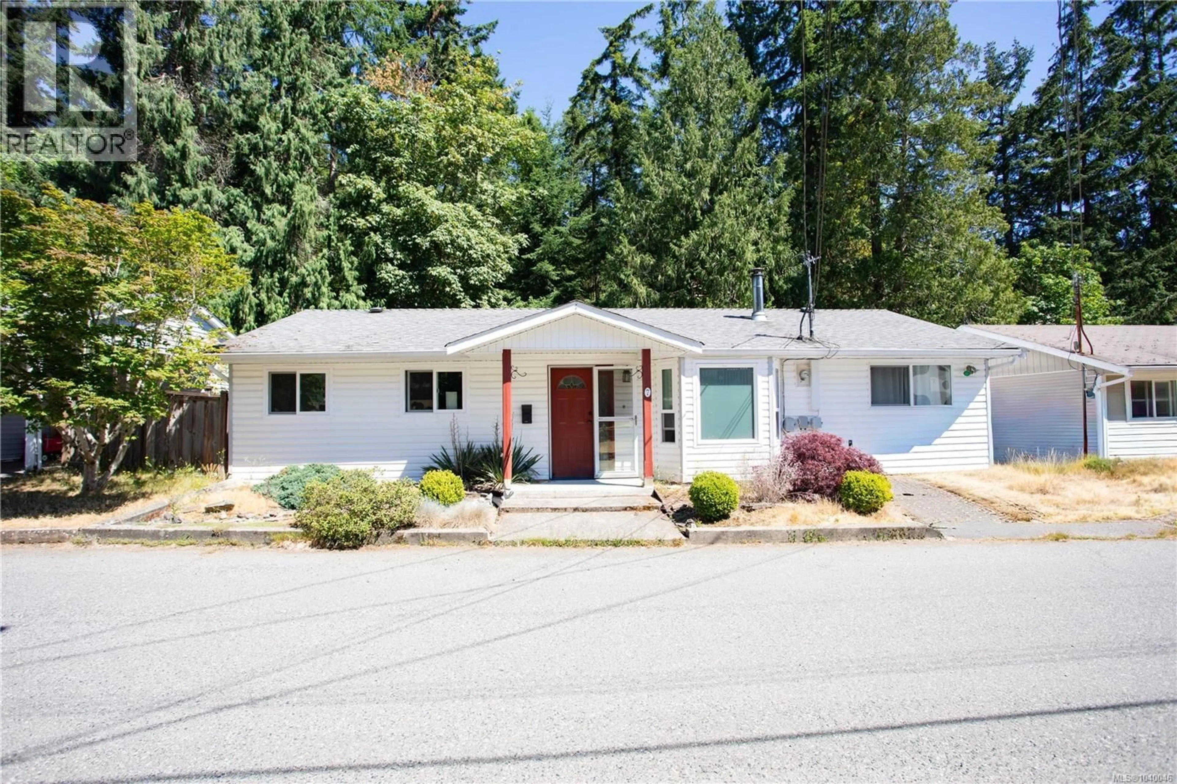 Home with vinyl exterior material, street for 7 - 4604 HAMMOND BAY ROAD, Nanaimo British Columbia V9T5B1