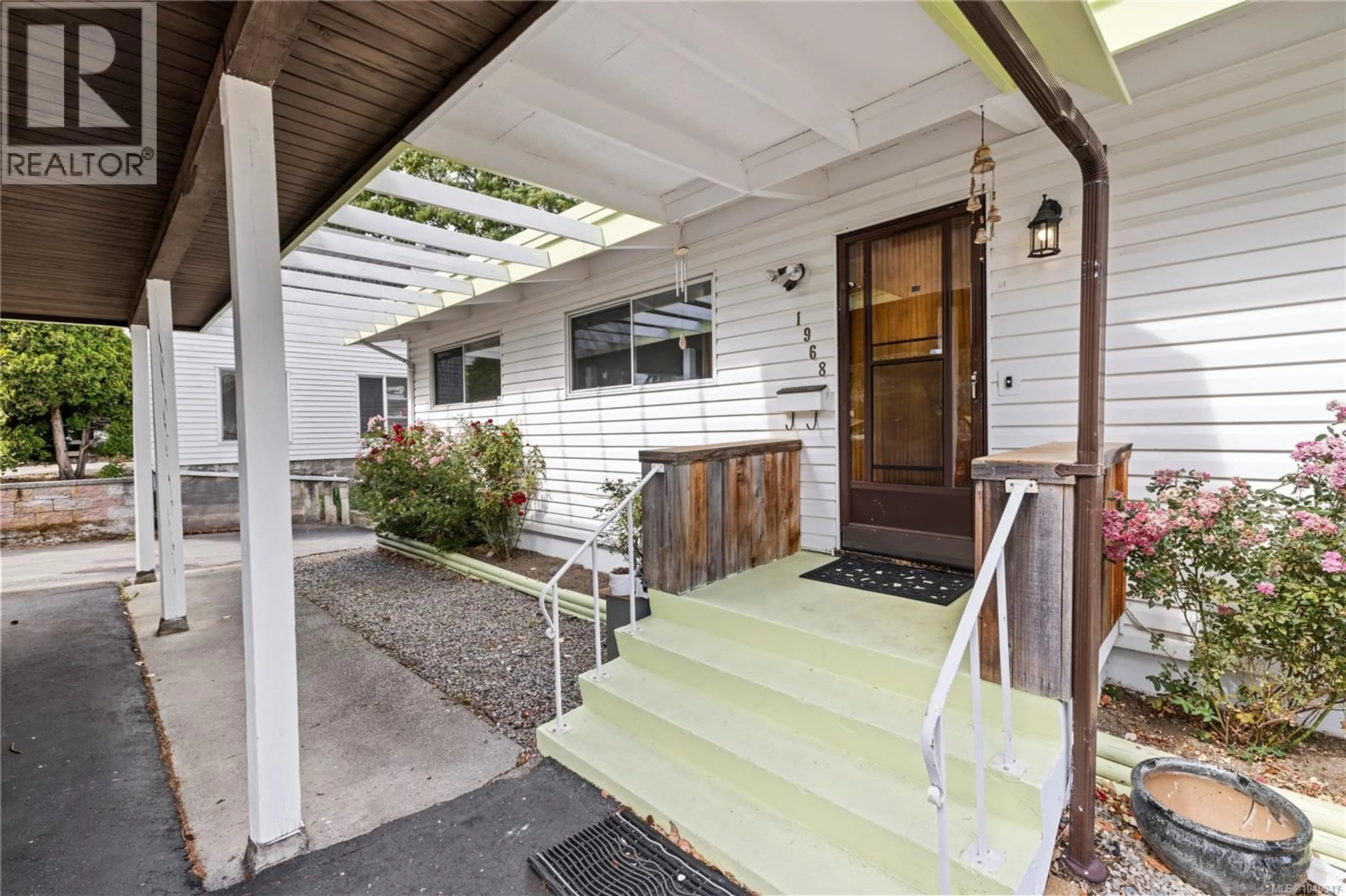 Unknown for 1968 ESTEVAN ROAD, Nanaimo British Columbia V9S3Z2