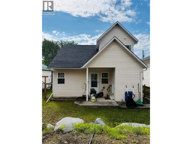 323 GREEN STREET, Kimberley 5