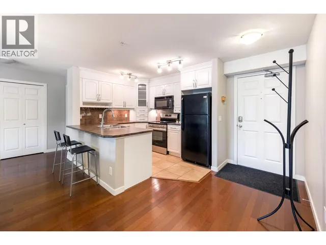 206 - 135 ZIPRICK ROAD, Kelowna 5