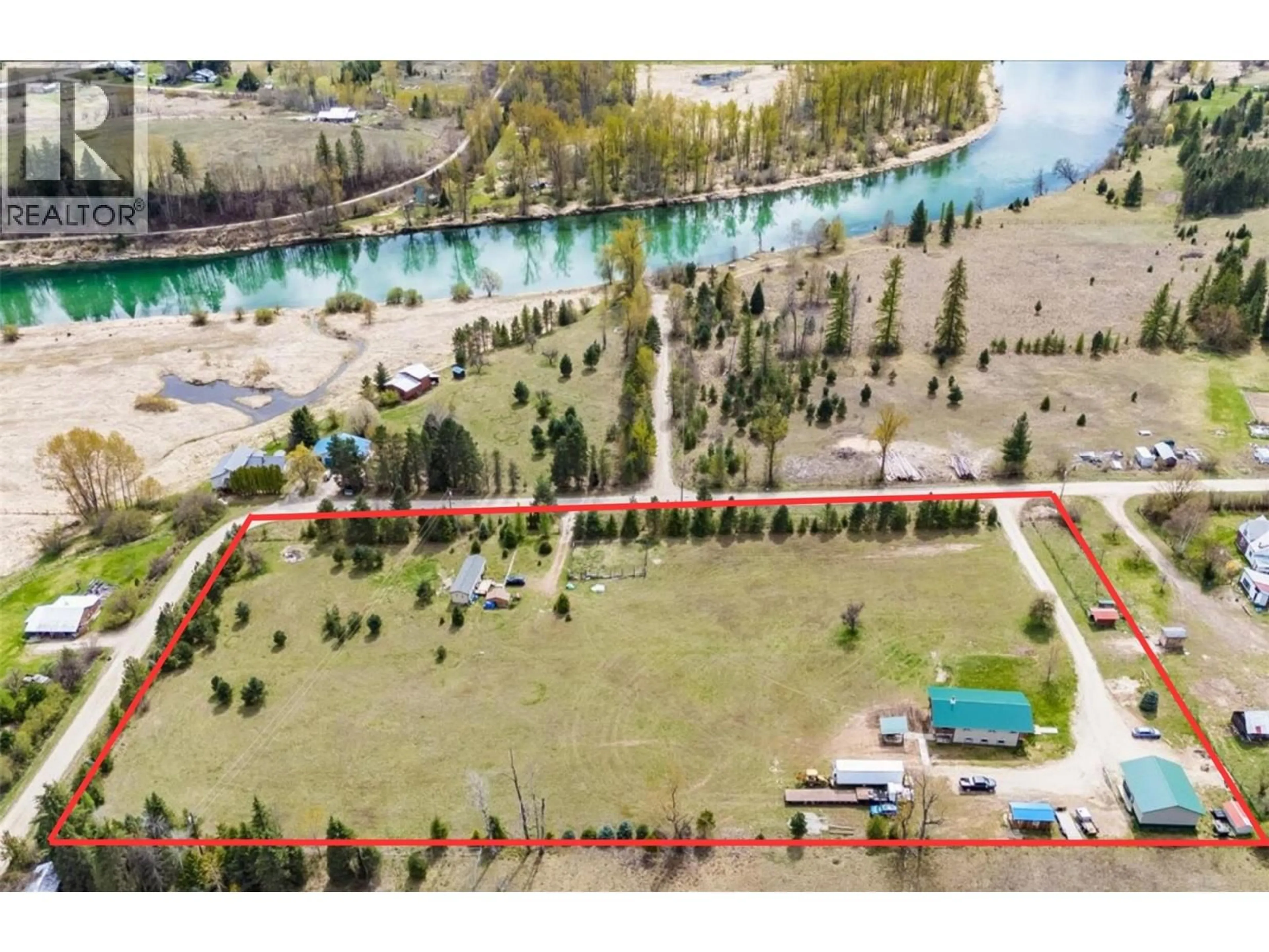 A pic from outside/outdoor area/front of a property/back of a property/a pic from drone, water/lake/river/ocean view for BROOKS ROAD, Appledale British Columbia V0G2J0