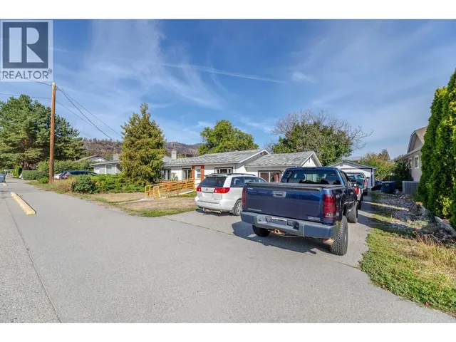 11106 PRAIRIE VALLEY ROAD, Summerland 4
