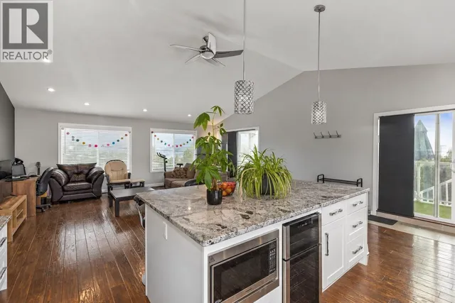 3174 BOUCHERIE ROAD, West Kelowna 5