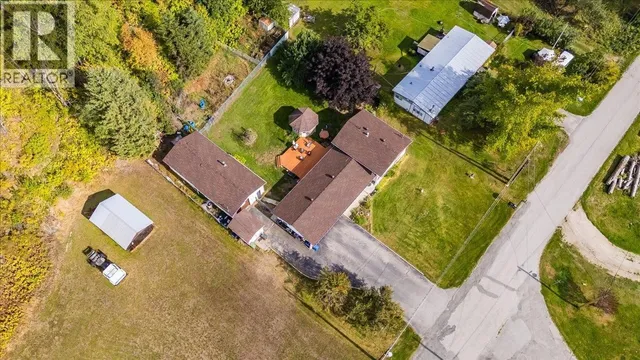 2129 RASPBERRY ROAD, Castlegar 5