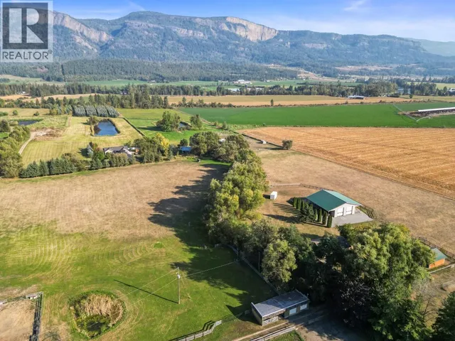 6619 97A HIGHWAY NORTH, Enderby 5
