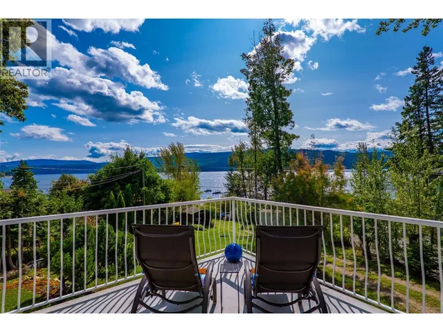 6473 SQUILAX ANGLEMONT ROAD, Magna Bay 2