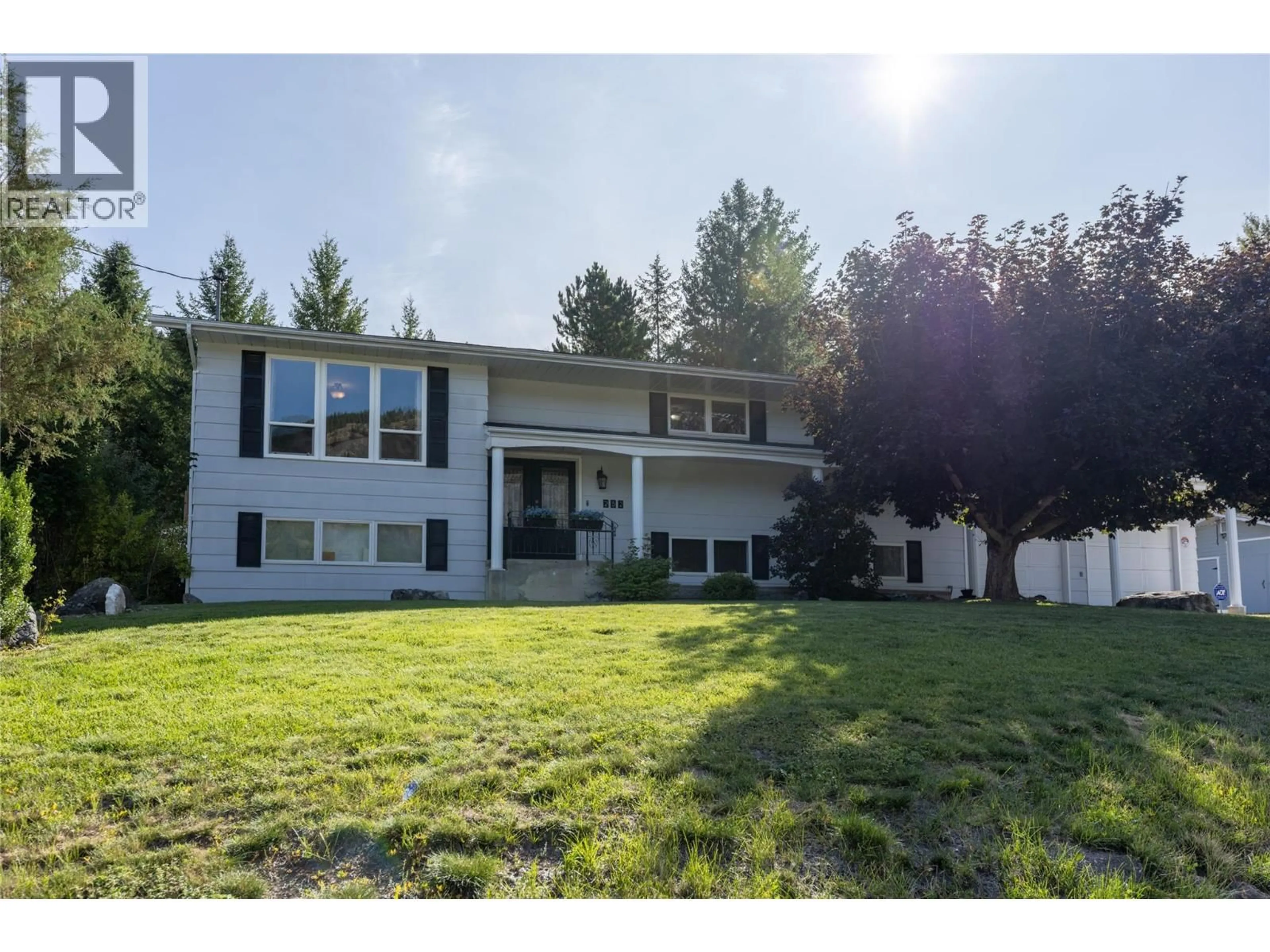 Home with vinyl exterior material, unknown for 232 EVERETTE AVENUE, Greenwood British Columbia V0H1J0