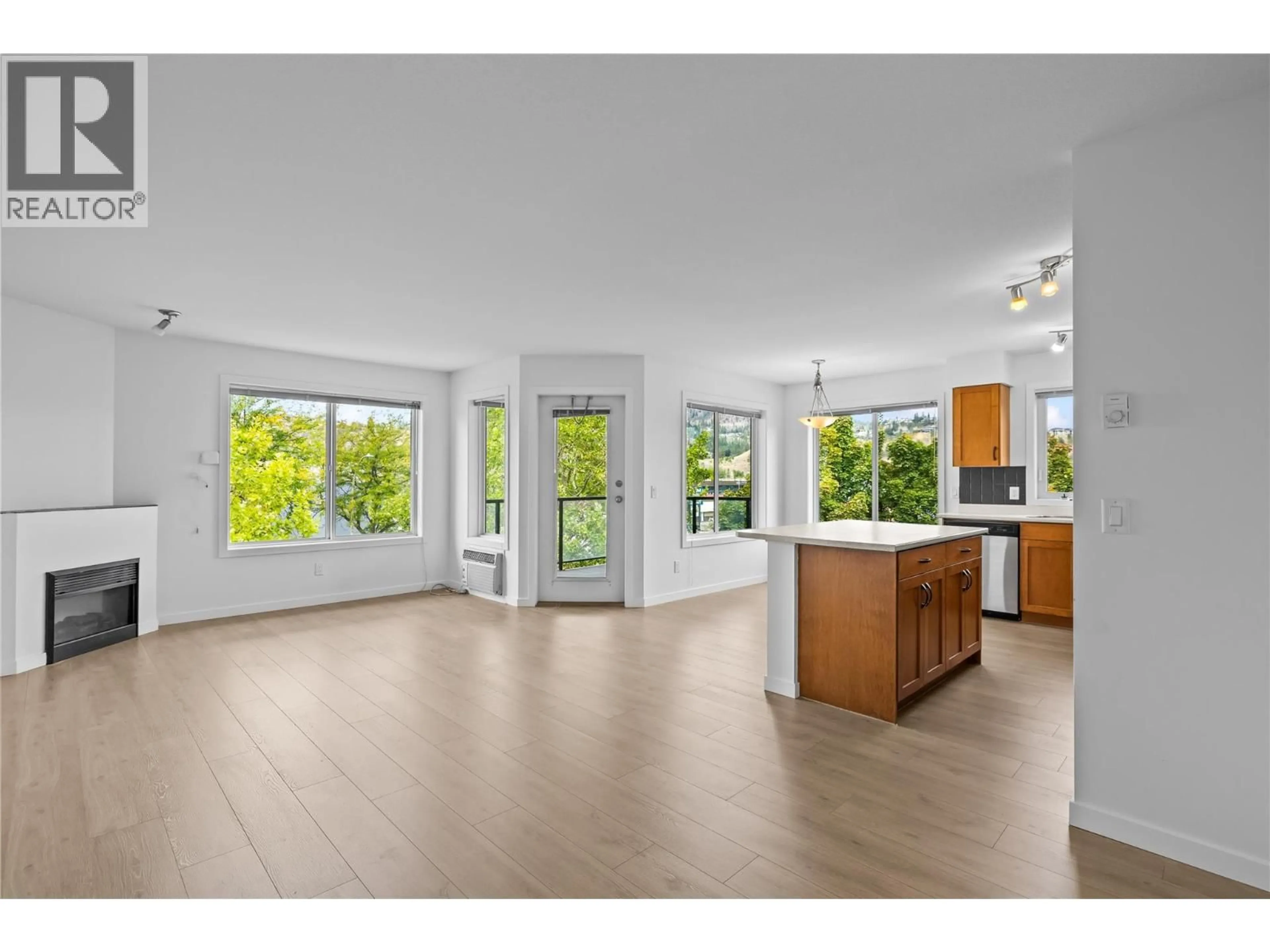 Open concept kitchen, unknown for 302 - 135 ZIPRICK ROAD, Kelowna British Columbia V1X8B2