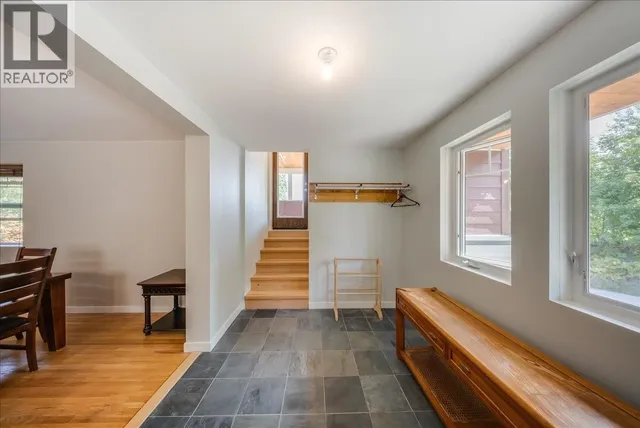 2460 FOURTH AVENUE, Rossland 5