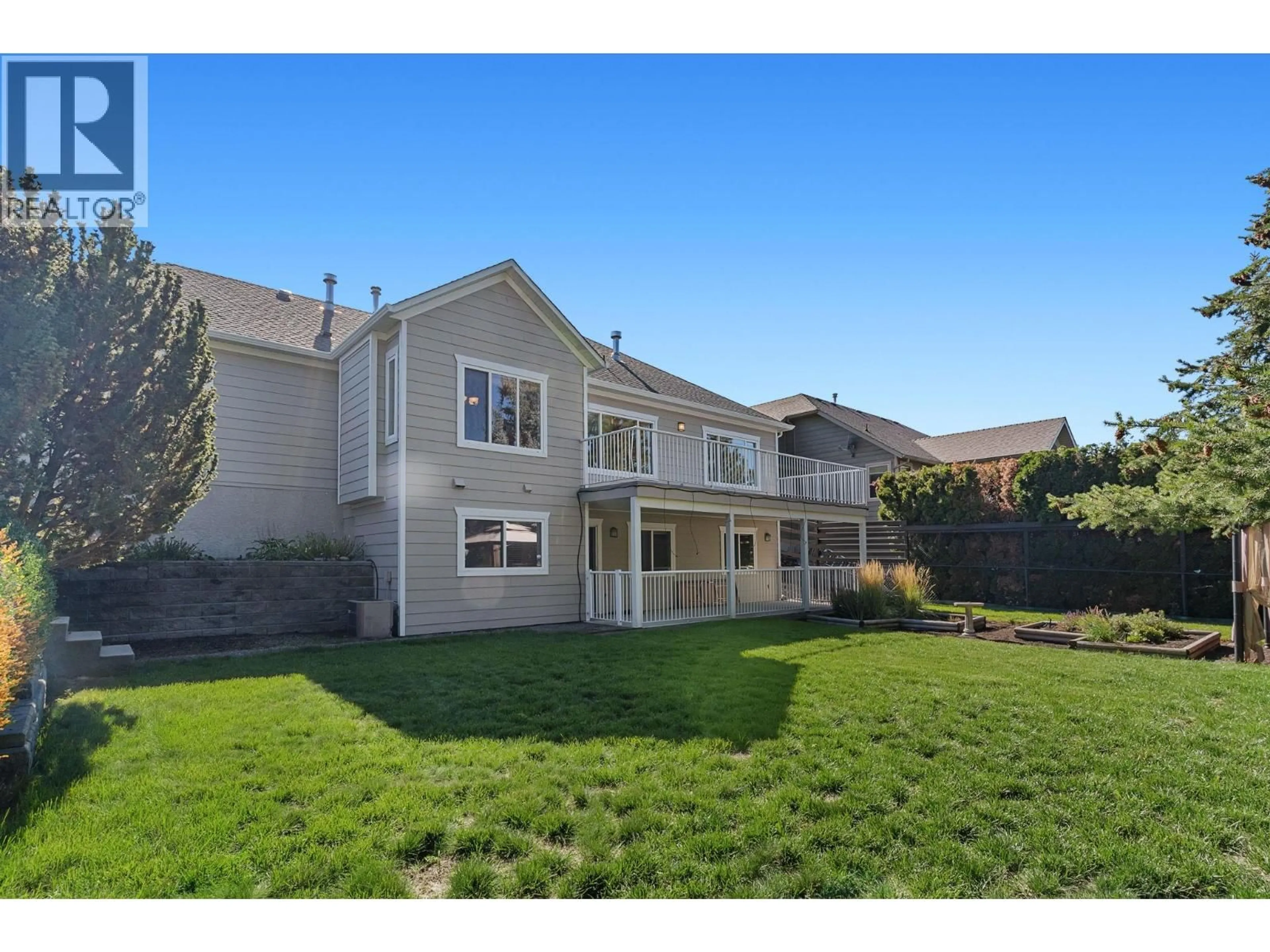 Home with vinyl exterior material, unknown for 416 QUILCHENA DRIVE, Kelowna British Columbia V1W4T7