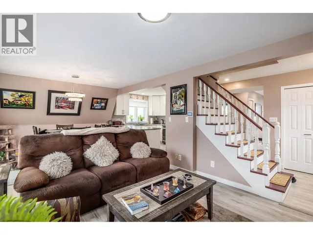 682 COUGAR STREET, Vernon 4