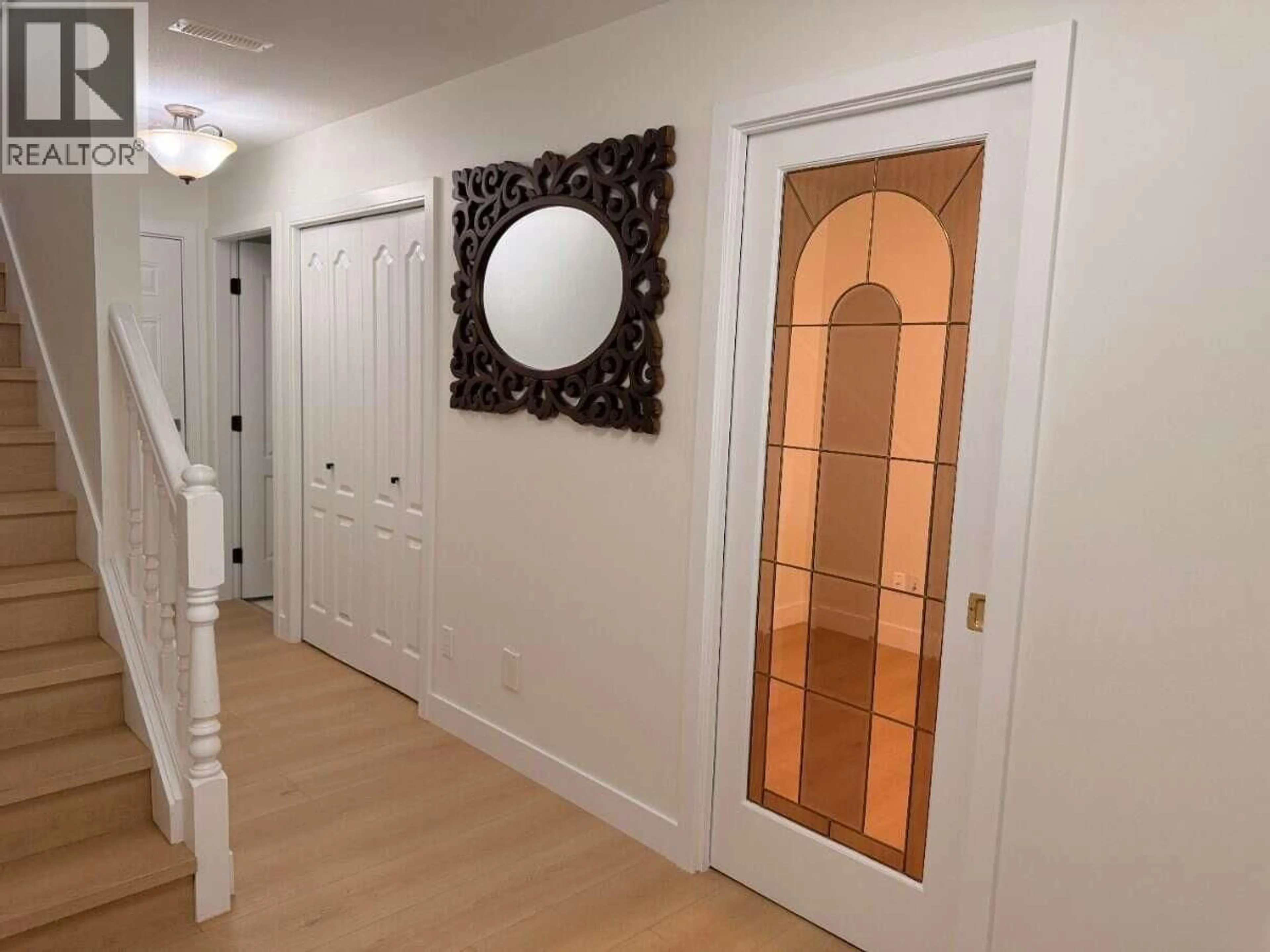 Indoor entryway for 1370 FRIESEN ROAD, Kelowna British Columbia V1X7P2