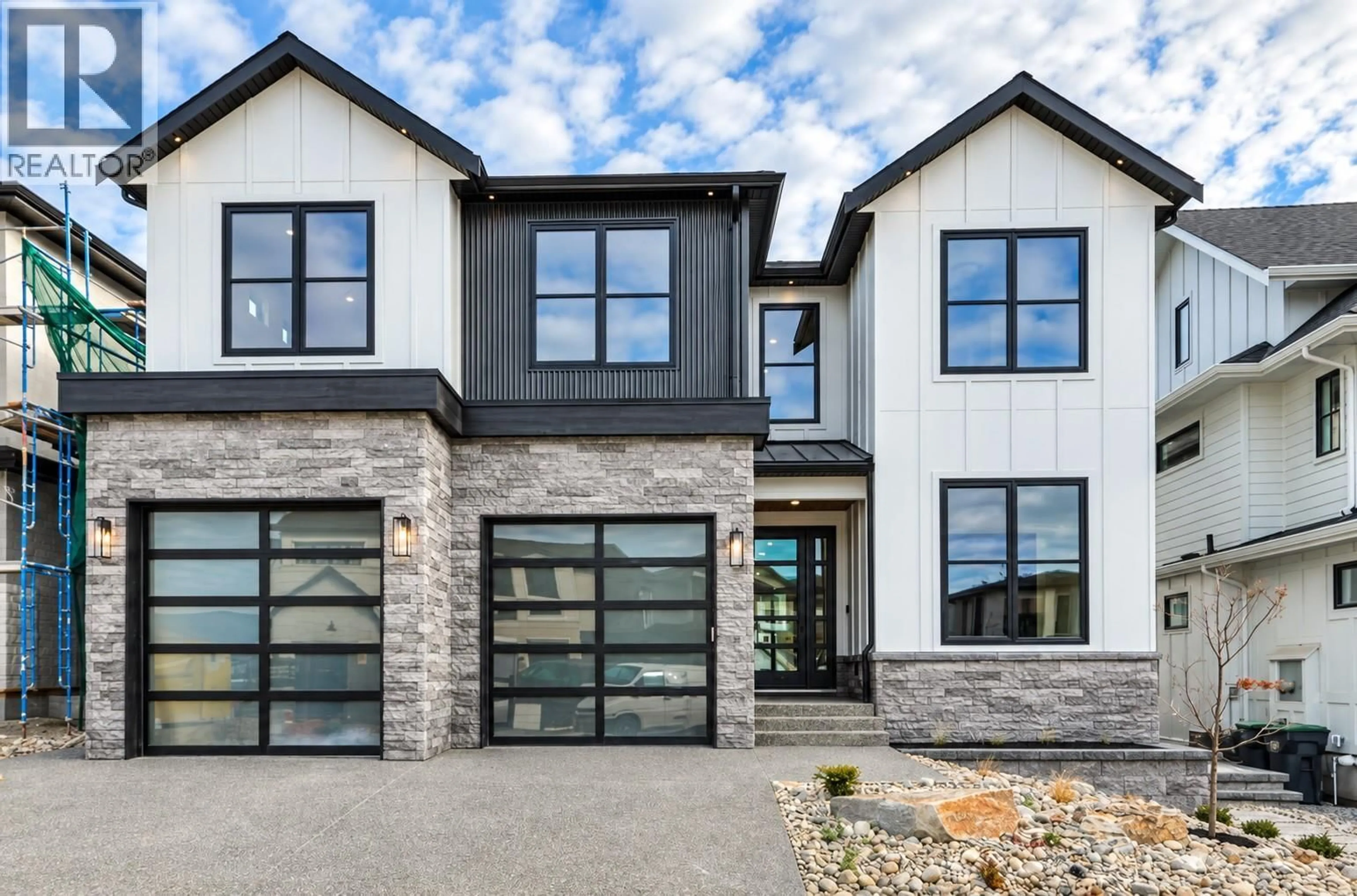 Home with brick exterior material, street for 5533 FOOTHILL COURT, Kelowna British Columbia V1W0C4