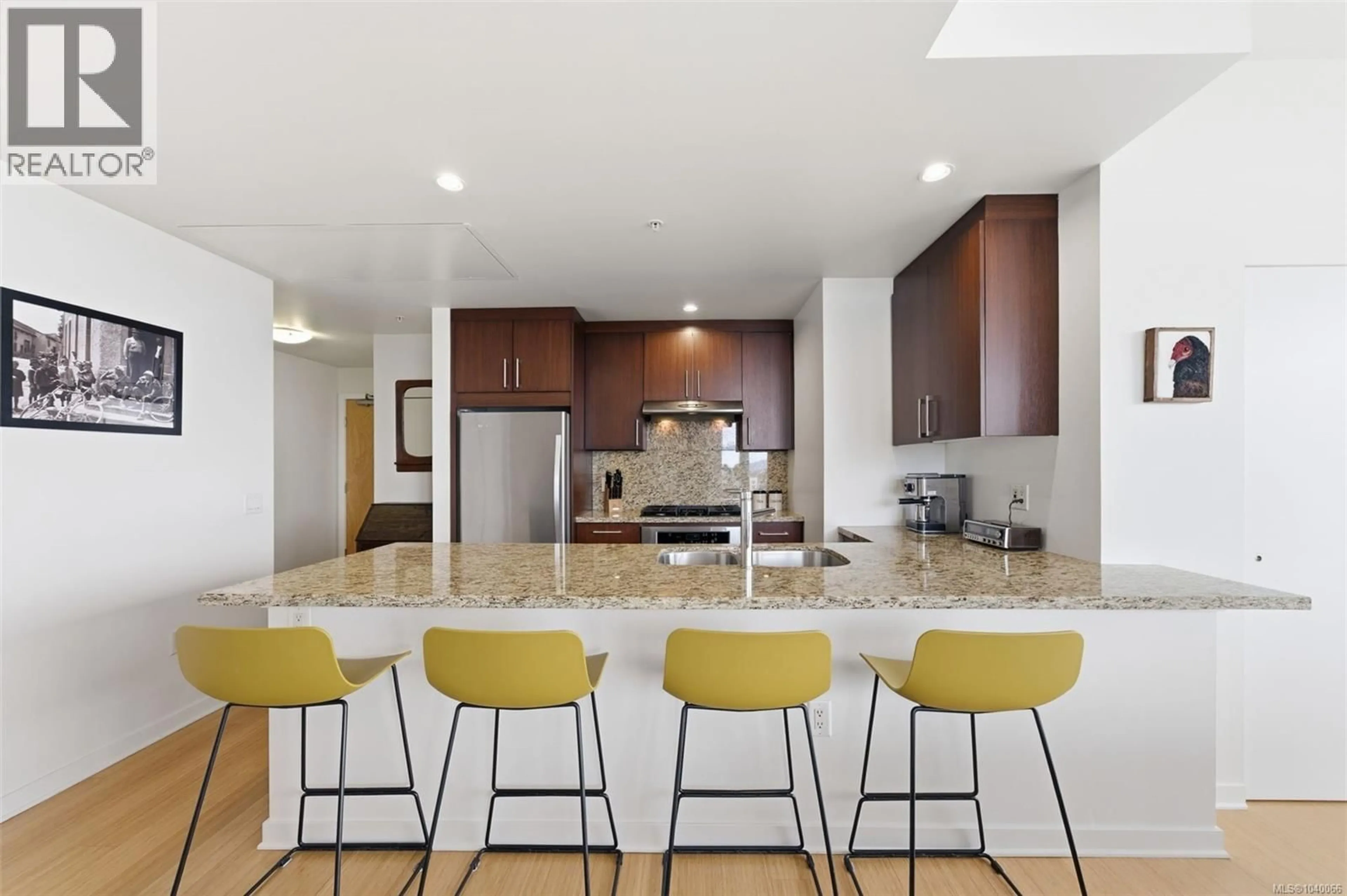 Open concept kitchen, unknown for 803 - 379 TYEE ROAD, Victoria British Columbia V9A0B4