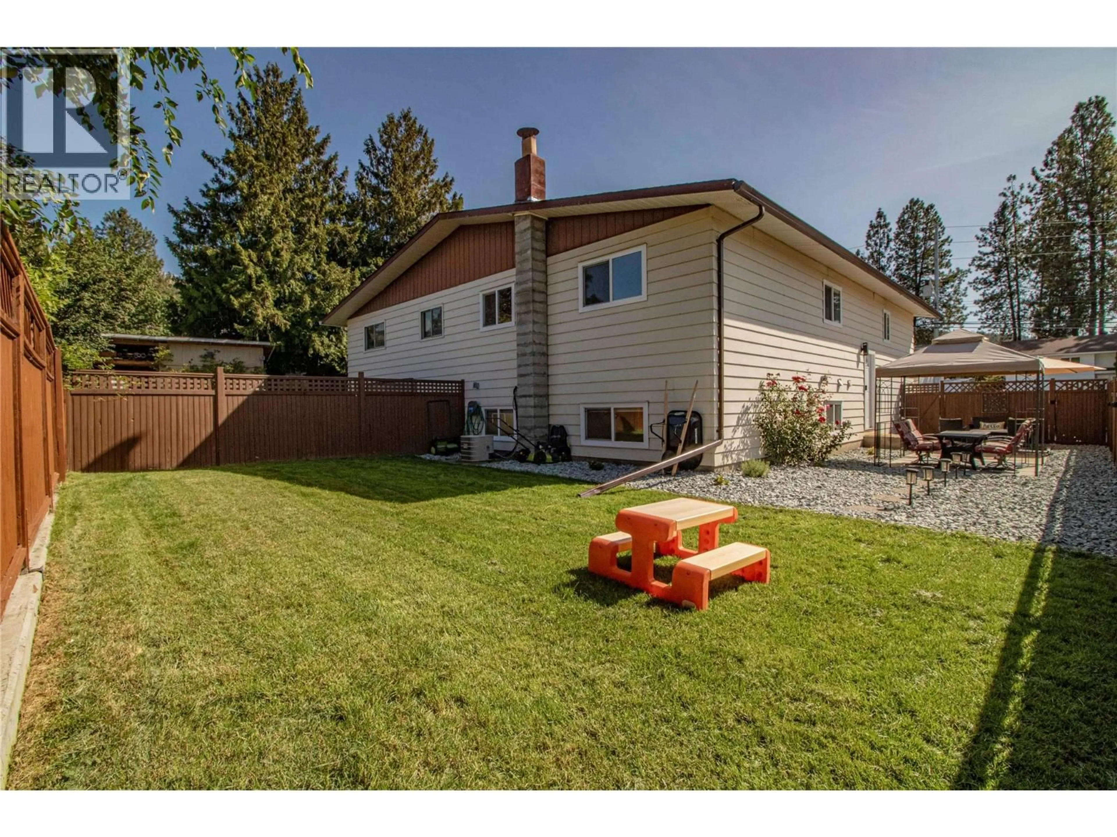 Unknown for 1605 CARMI AVENUE, Penticton British Columbia V2A6Y1