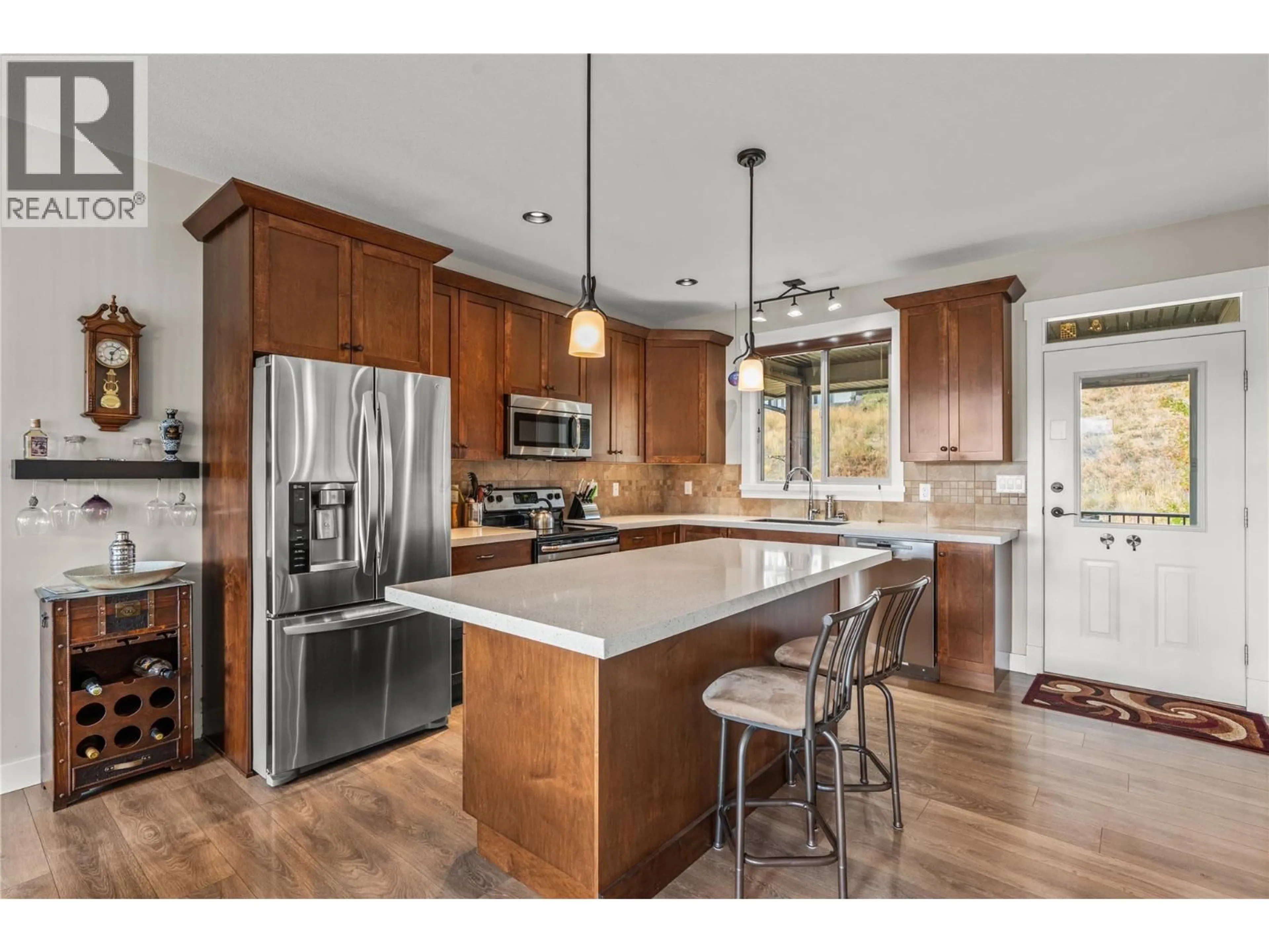 Open concept kitchen, unknown for 121 BLACKCOMB COURT, Vernon British Columbia V1B4E1
