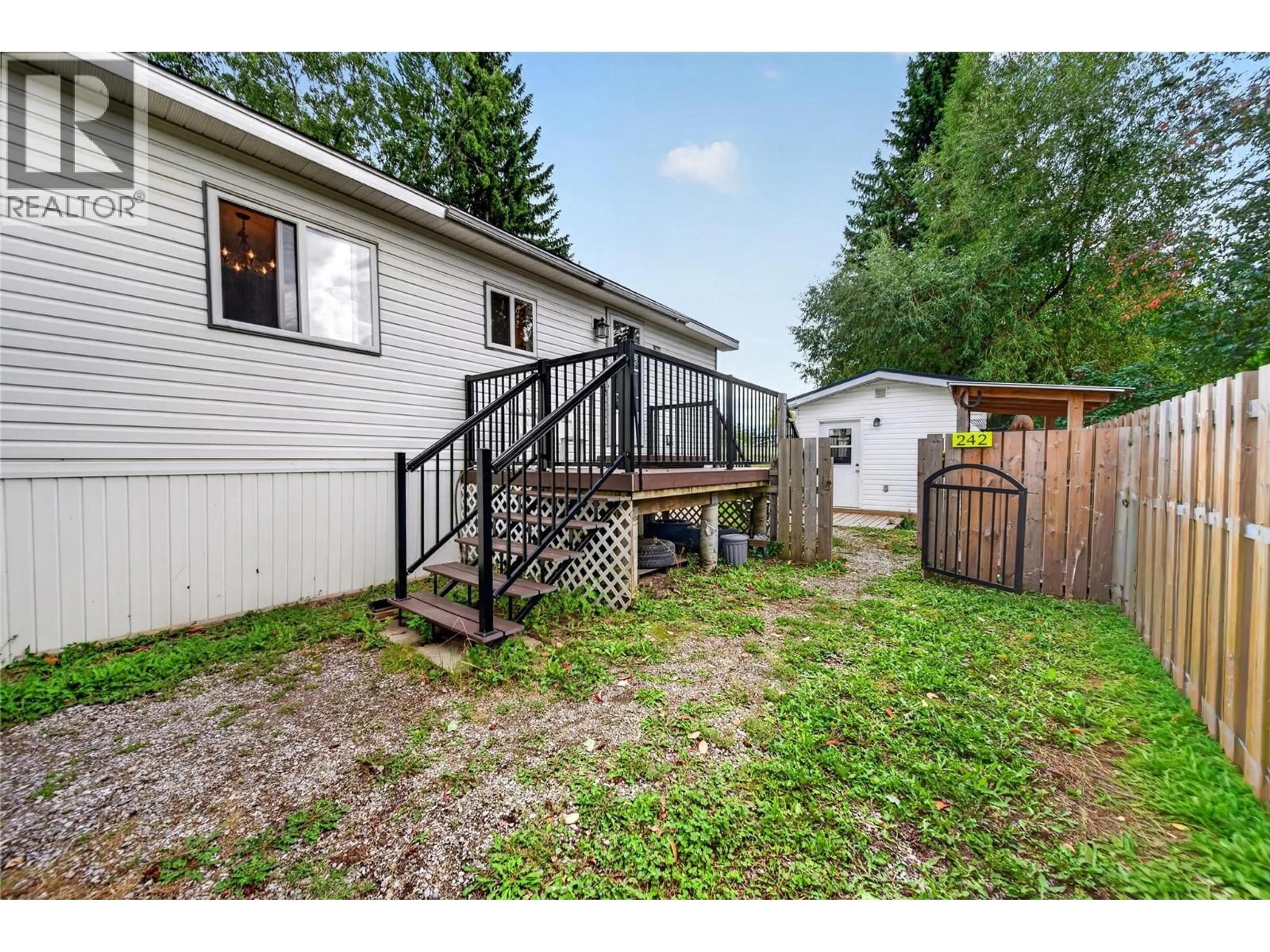Shed for 242 HARTLEY STREET, Fernie British Columbia V0B1M1