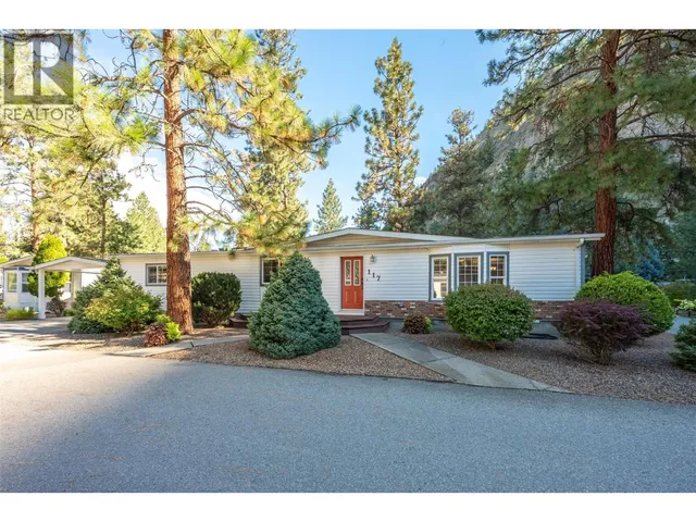117 - 8487 97 HIGHWAY, Oliver 2