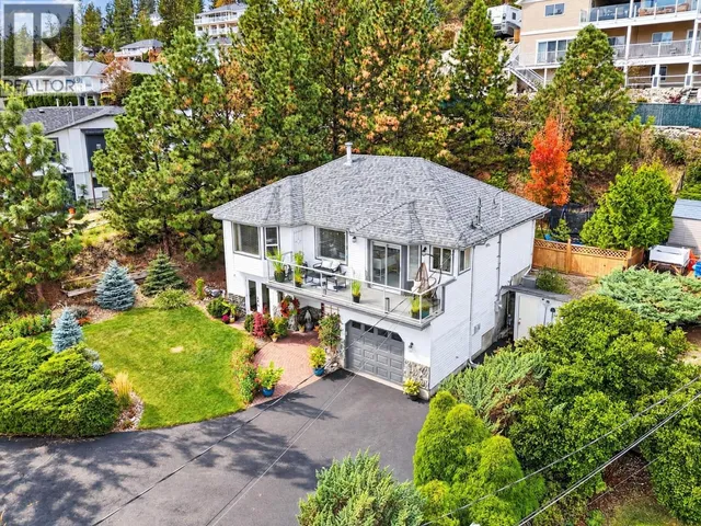 5290 CLARENCE ROAD, Peachland 3