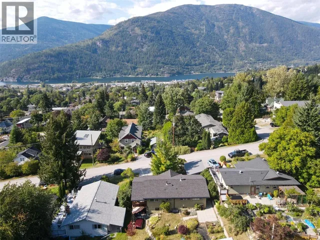 518 DELBRUCK STREET, Nelson 5