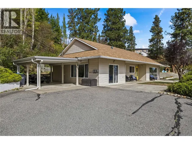 6312 RENFREW ROAD, Peachland 2