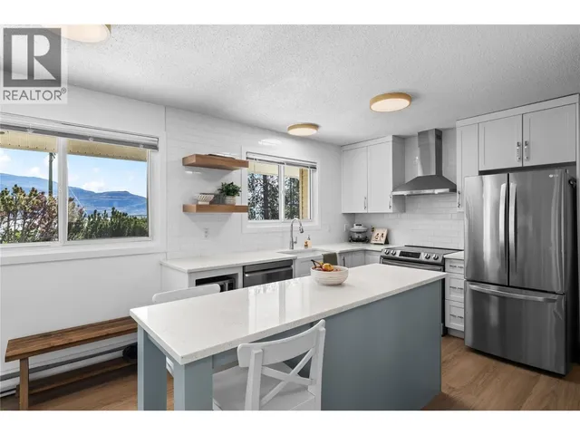 6312 RENFREW ROAD, Peachland 5