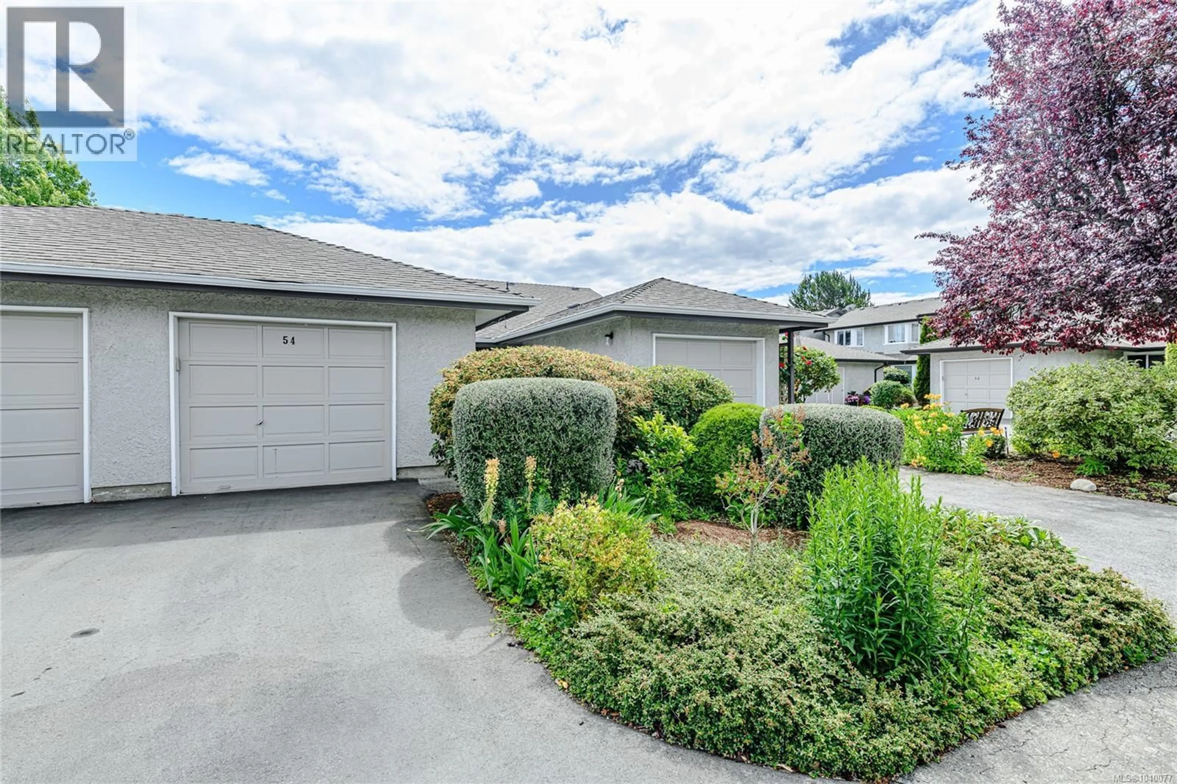 A pic from outside/outdoor area/front of a property/back of a property/a pic from drone, street for 54 - 2070 AMELIA AVENUE, Sidney British Columbia V8L4X6