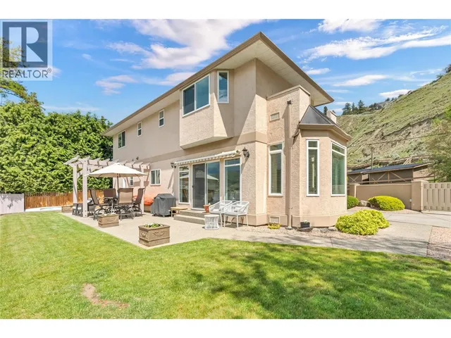 4597 LAKESIDE ROAD, Penticton 5