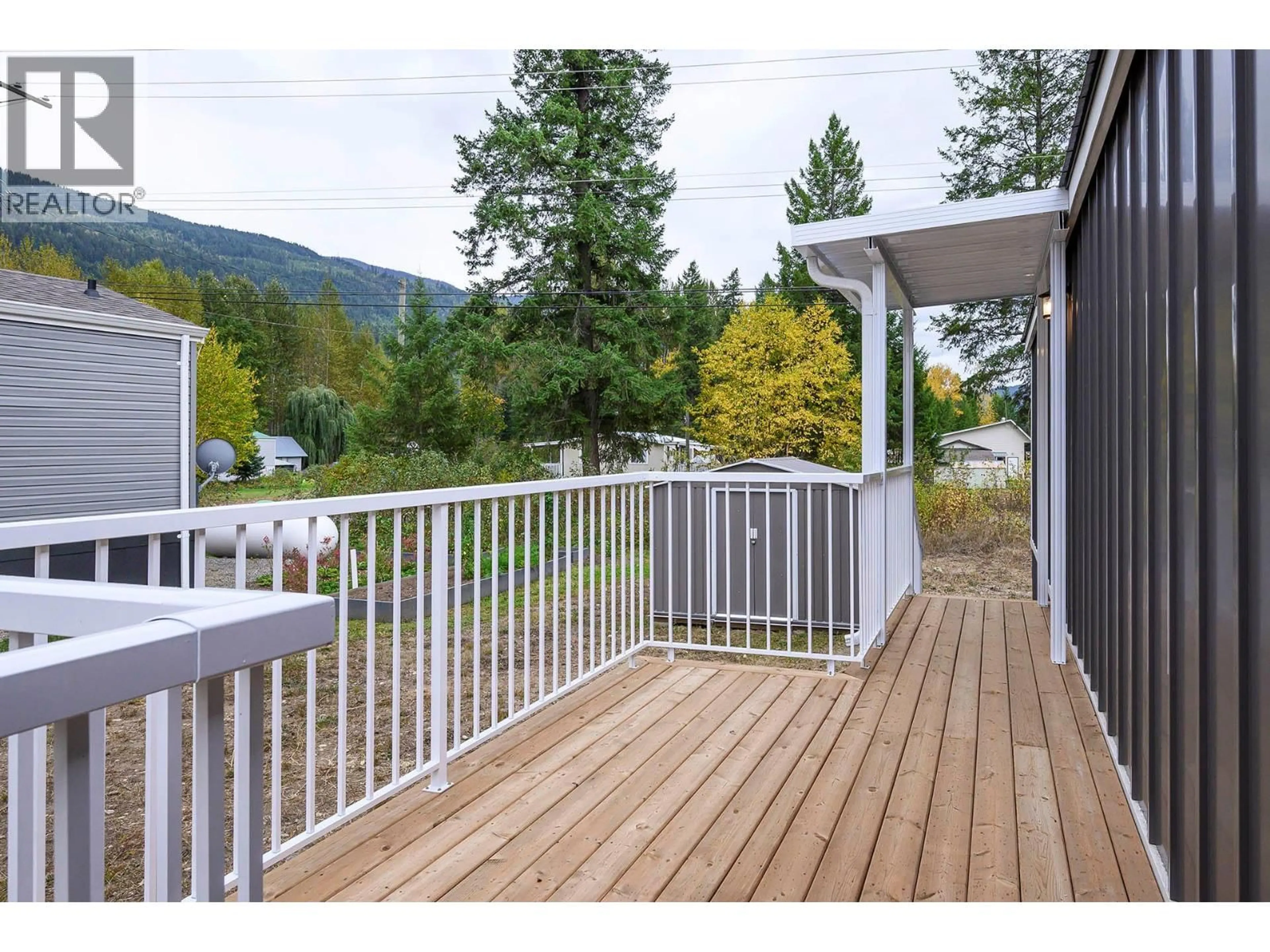 Patio, mountain view for 34 - 121 FERRY ROAD, Clearwater British Columbia V0E1N2