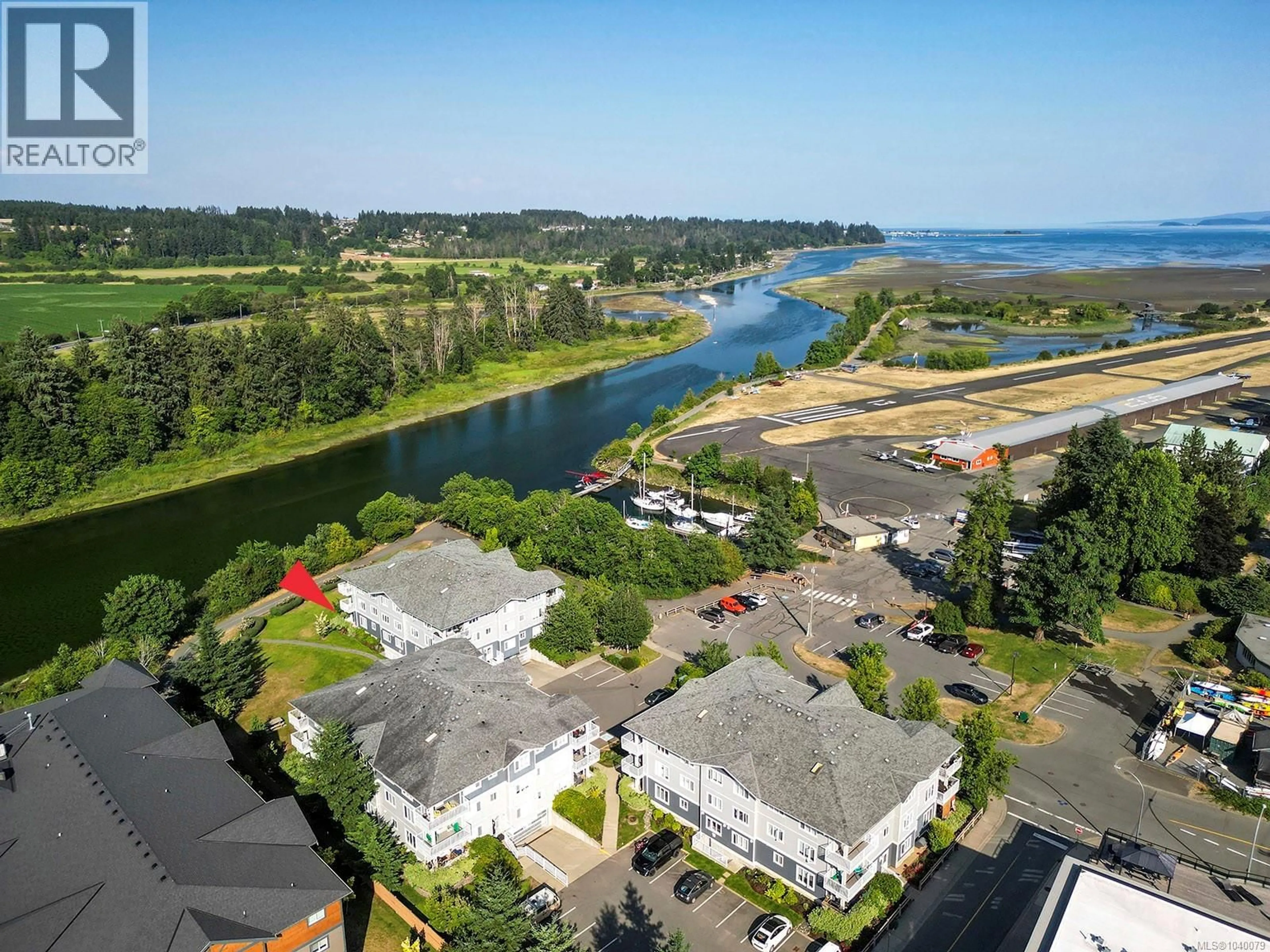 A pic from outside/outdoor area/front of a property/back of a property/a pic from drone, water/lake/river/ocean view for 14 - 111 20TH STREET, Courtenay British Columbia V9N8B1