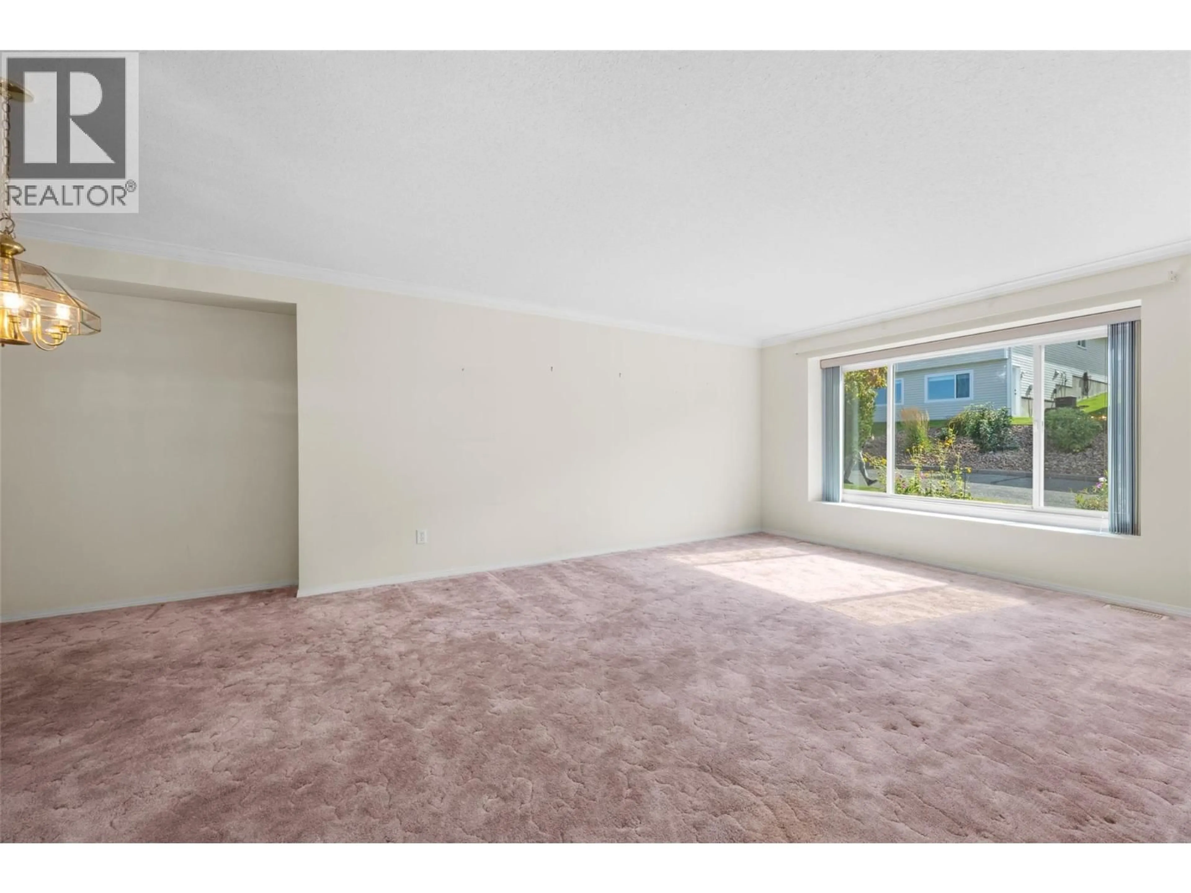 A pic of a room for 15 - 2030 VAN HORNE DRIVE, Kamloops British Columbia V1S1P6