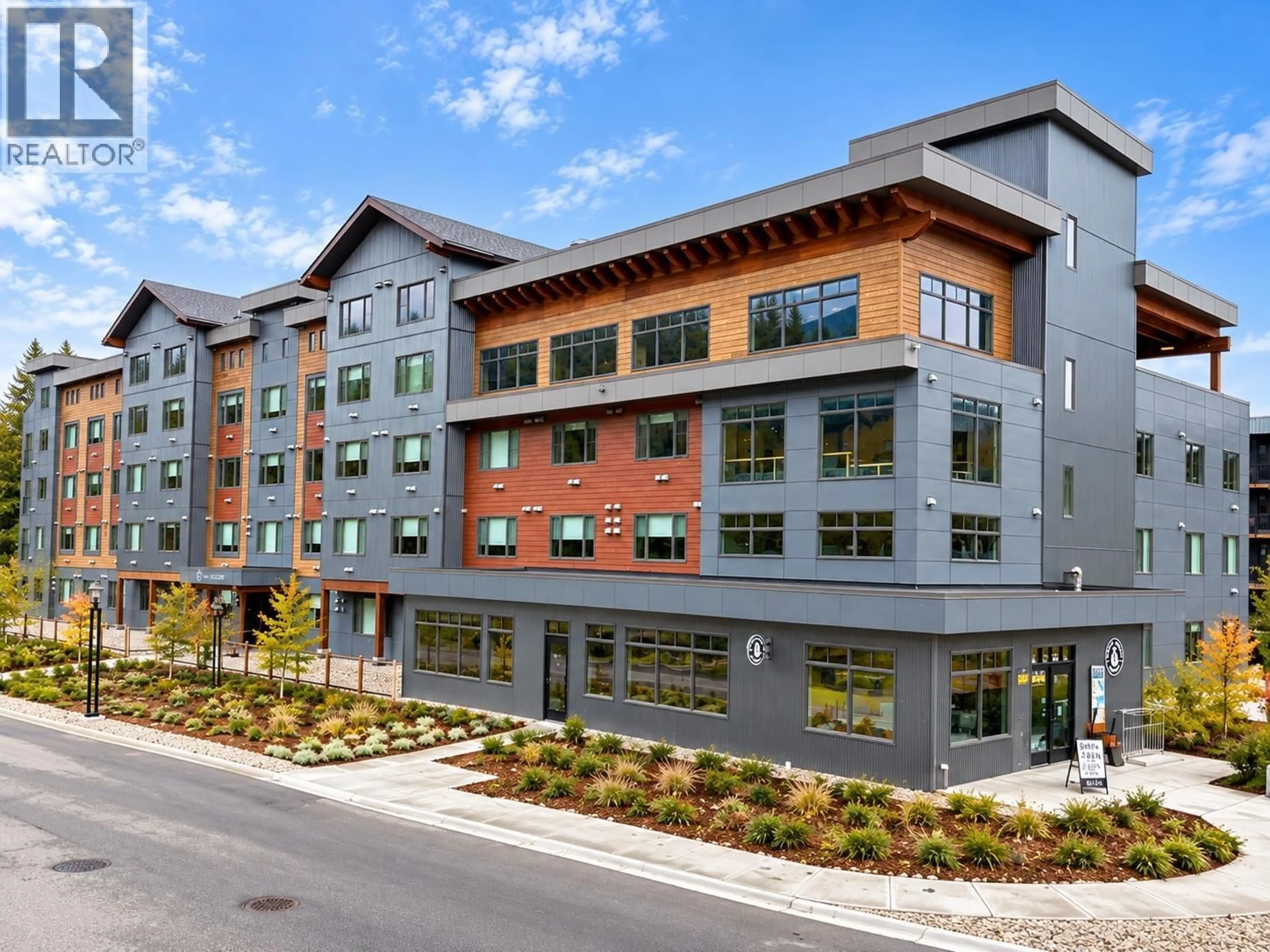 Unknown for 209 - 4280 RED MOUNTAIN ROAD, Rossland British Columbia V0G1Y0