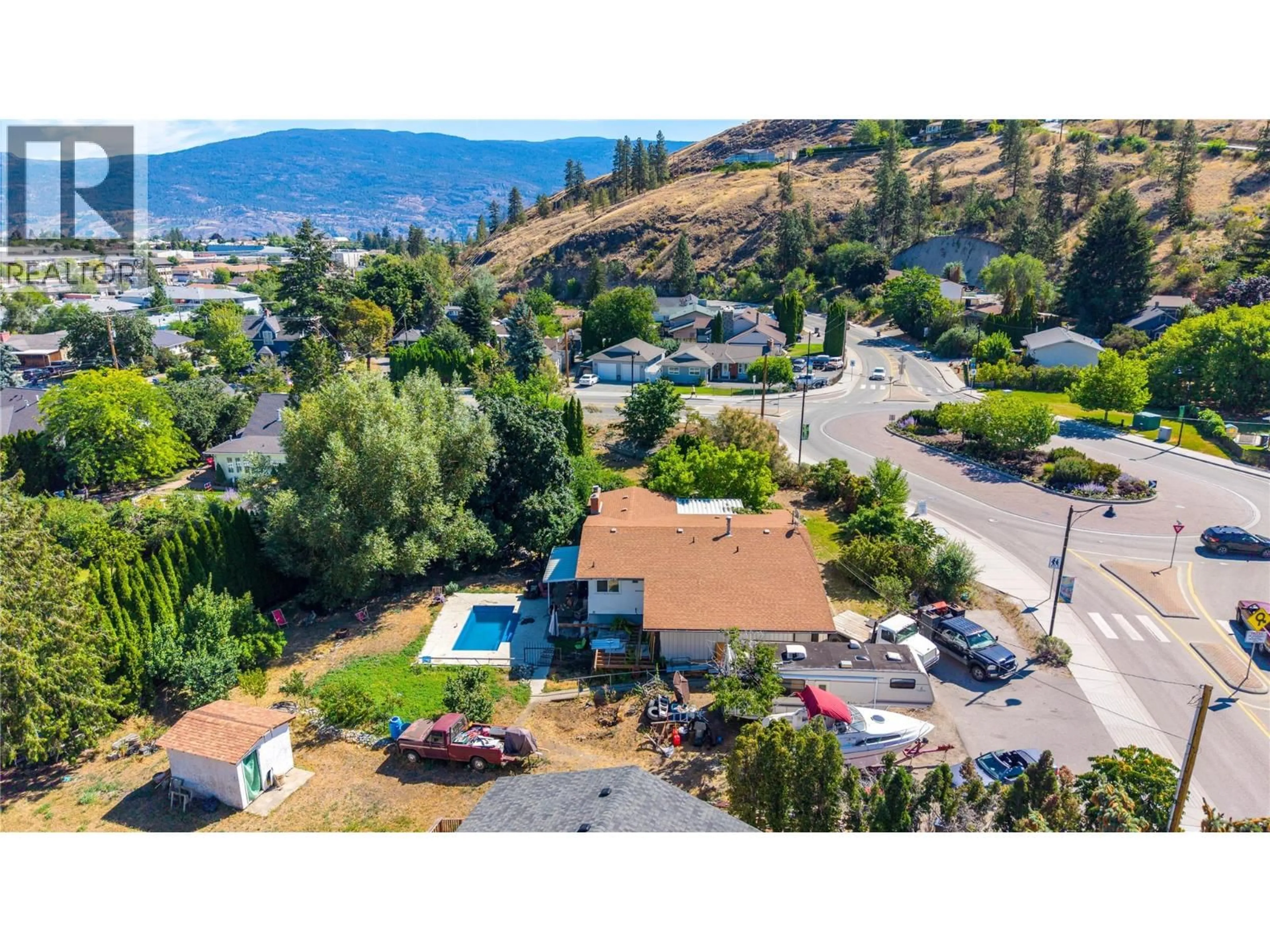 A pic from outside/outdoor area/front of a property/back of a property/a pic from drone, mountain view for 10108 PRAIRIE VALLEY ROAD, Summerland British Columbia V0H1Z0