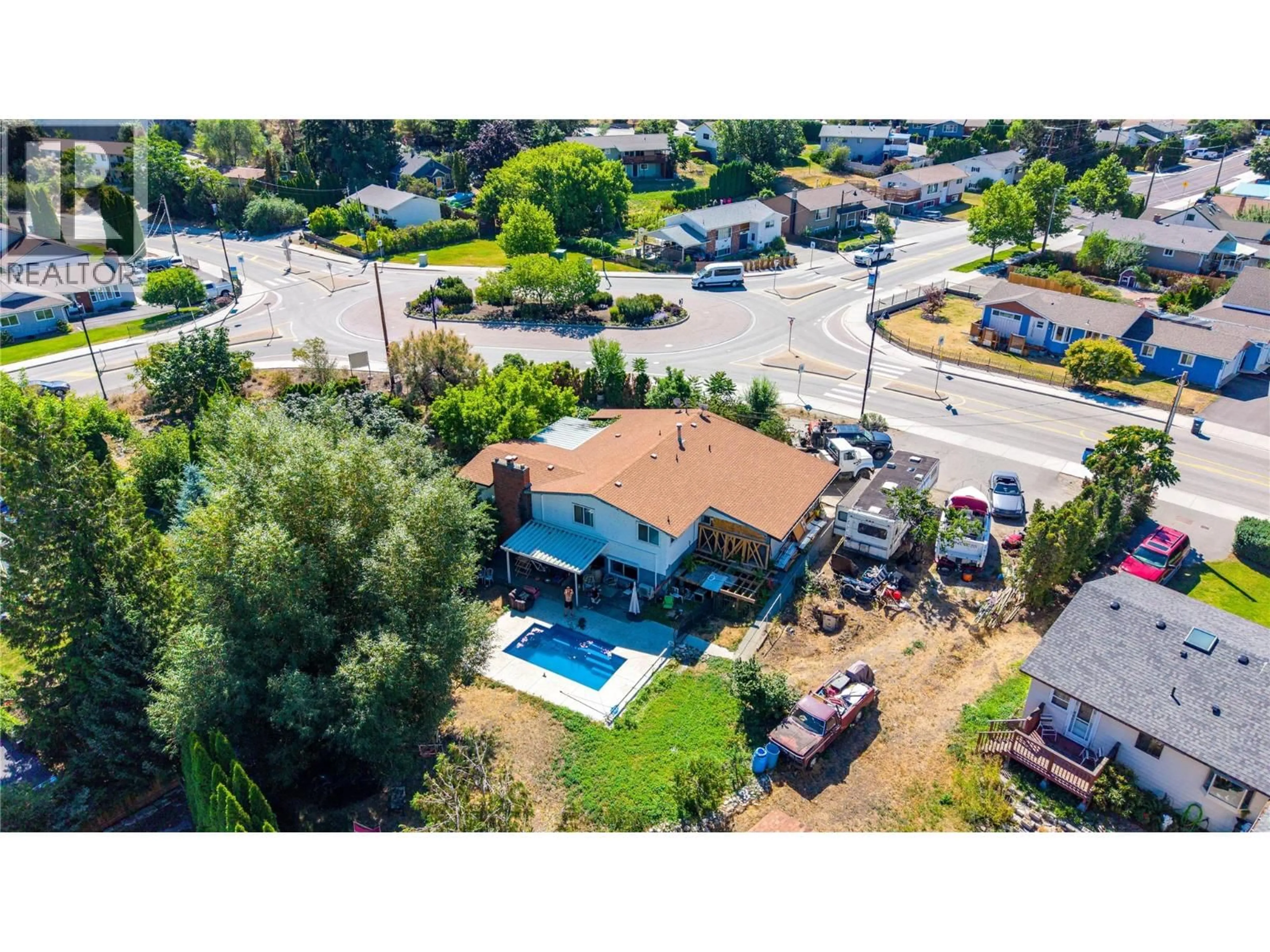 A pic from outside/outdoor area/front of a property/back of a property/a pic from drone, street for 10108 PRAIRIE VALLEY ROAD, Summerland British Columbia V0H1Z0