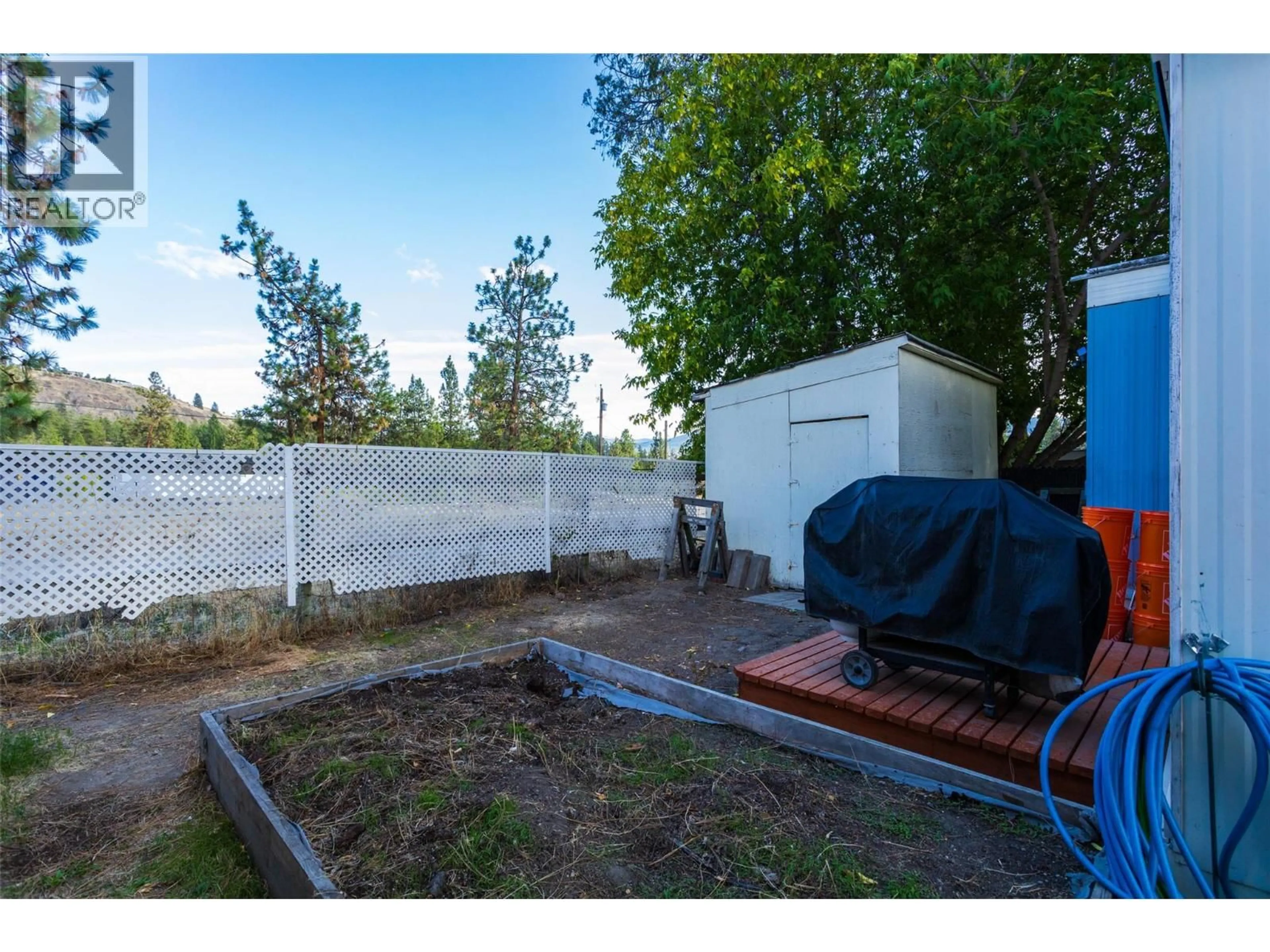 Patio, street for 131 - 1999 HIGHWAY 97 OTHER SOUTH, West Kelowna British Columbia V1Z1B2