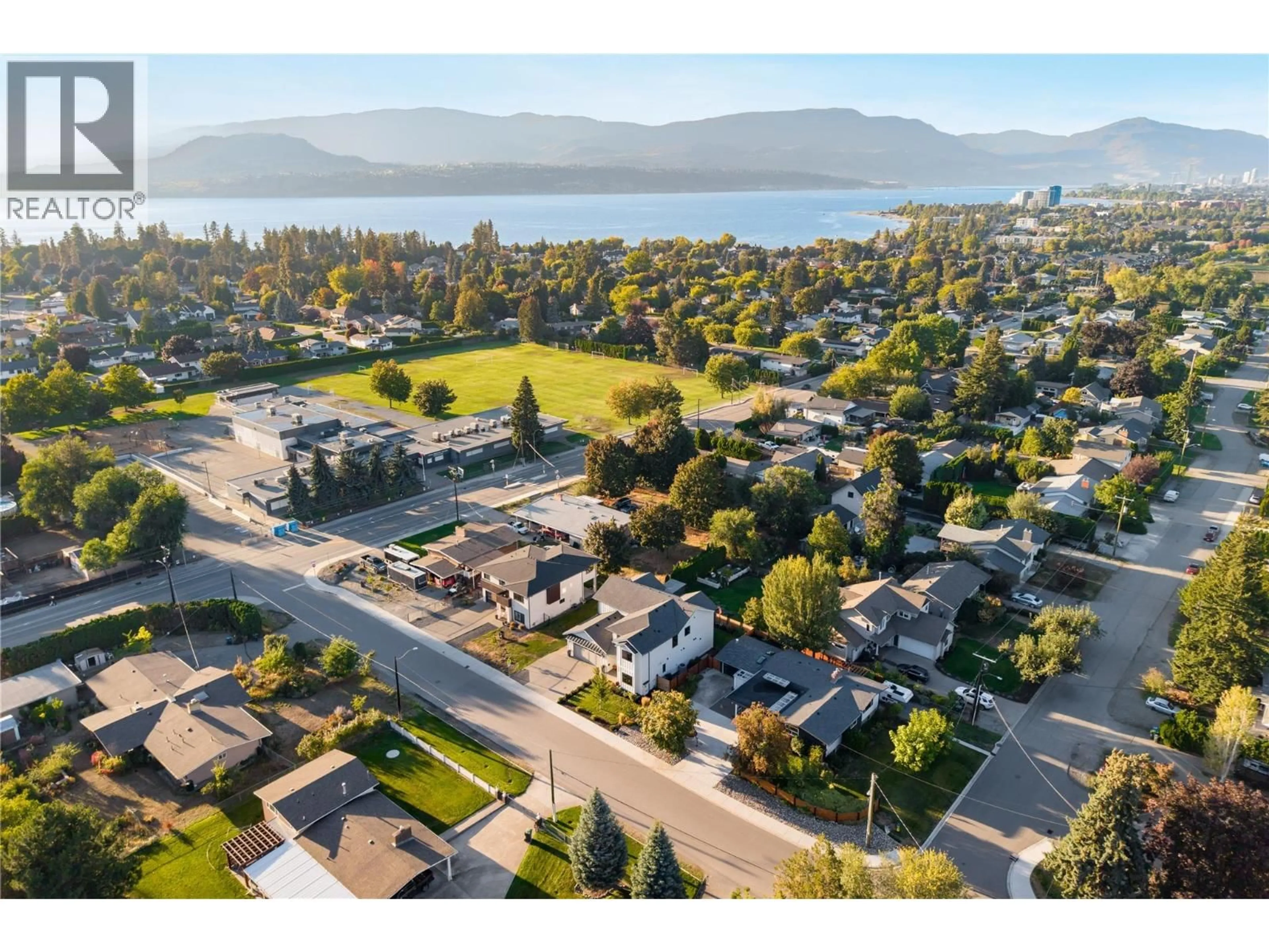 A pic from outside/outdoor area/front of a property/back of a property/a pic from drone, water/lake/river/ocean view for 712 HAZELL ROAD, Kelowna British Columbia V1W1R3