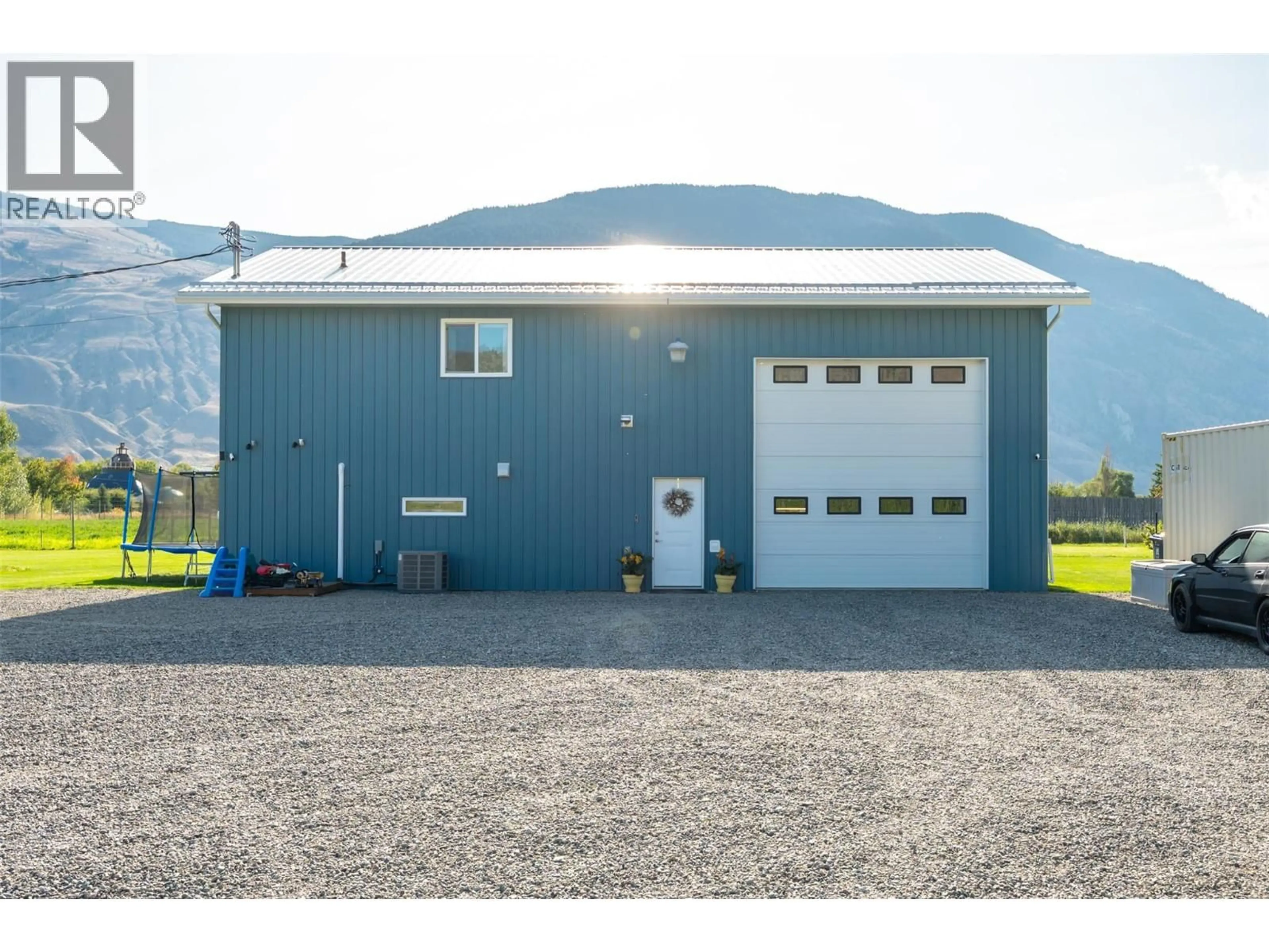 Indoor garage for 1969 OSPREY LANE, Cawston British Columbia V0X1C1